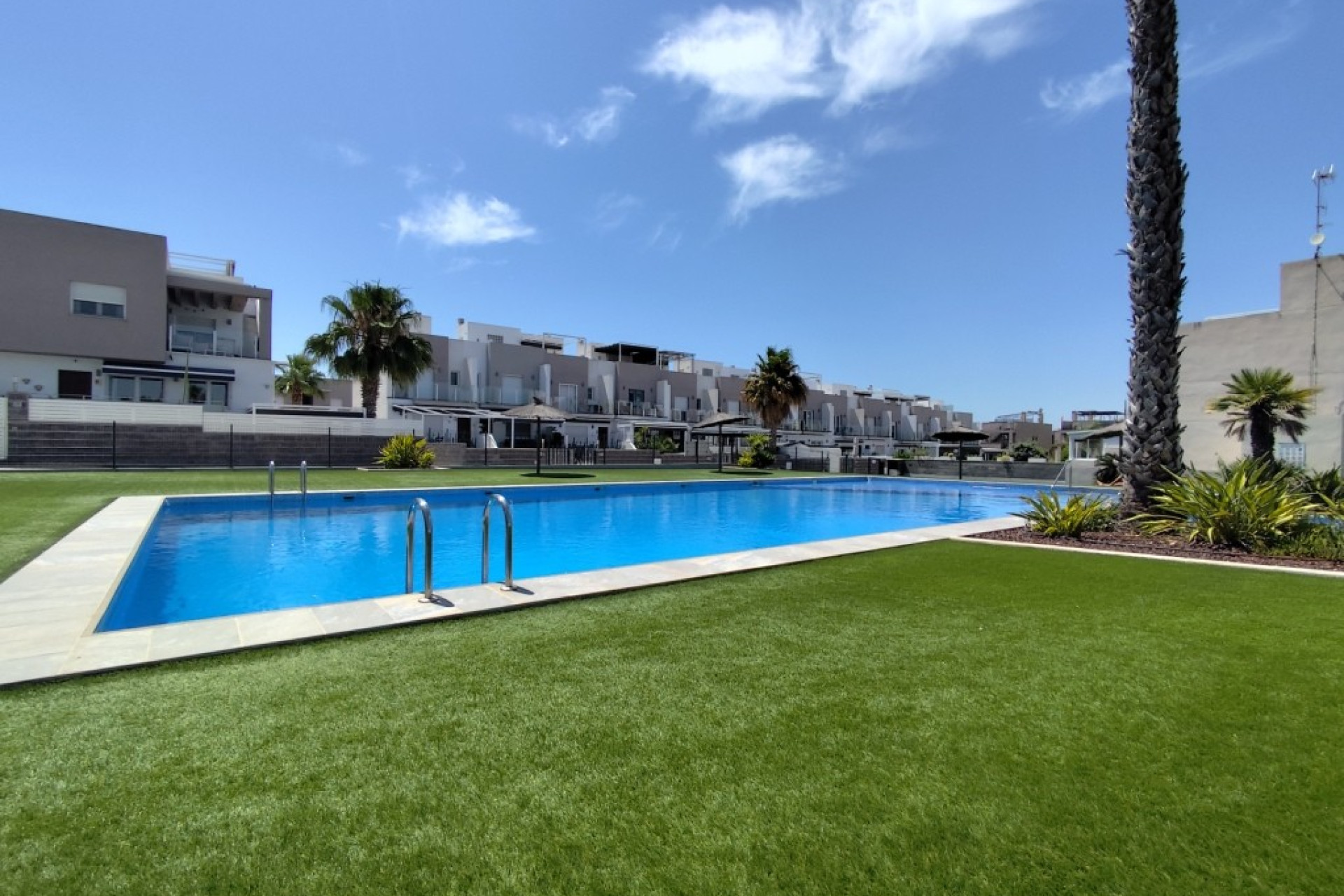 Resale - Townhouse - Torrevieja - torrevieja