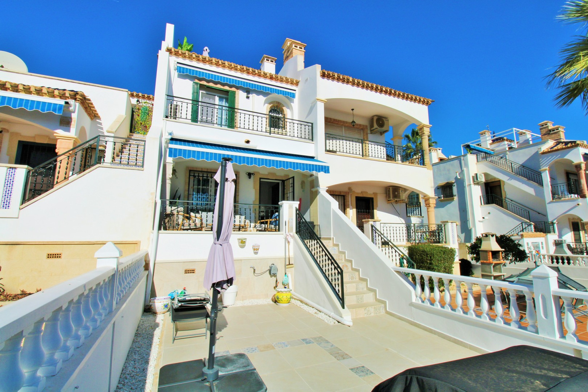 Resale - Townhouse - Villamartín - Las Violetas