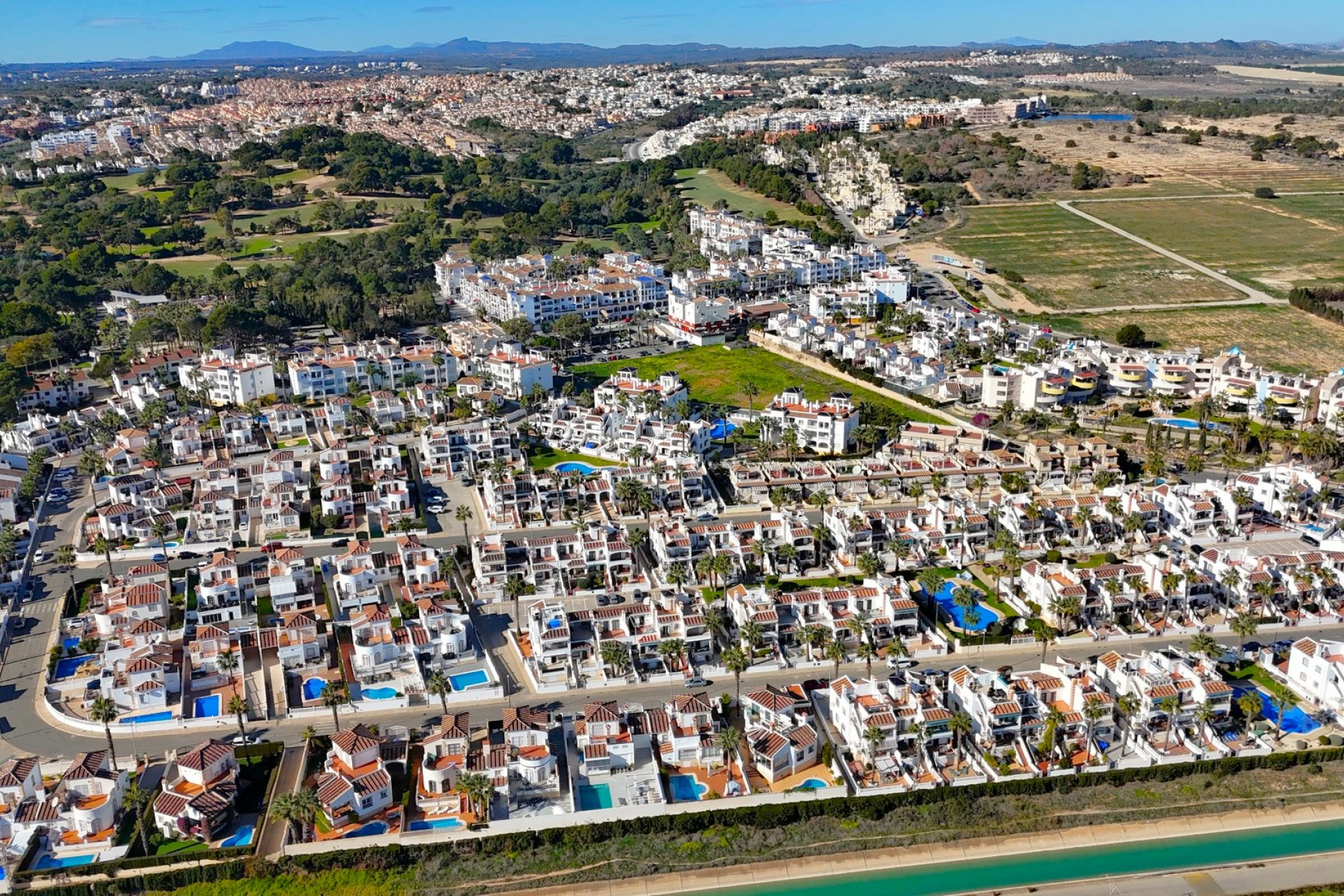 Resale - Townhouse - Villamartín - Las Violetas