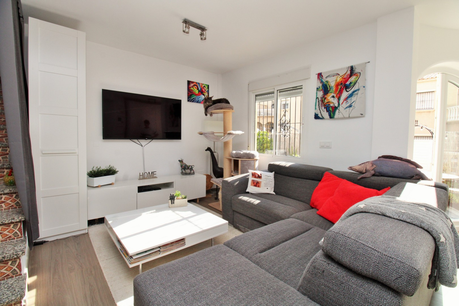 Resale - Townhouse - Villamartín