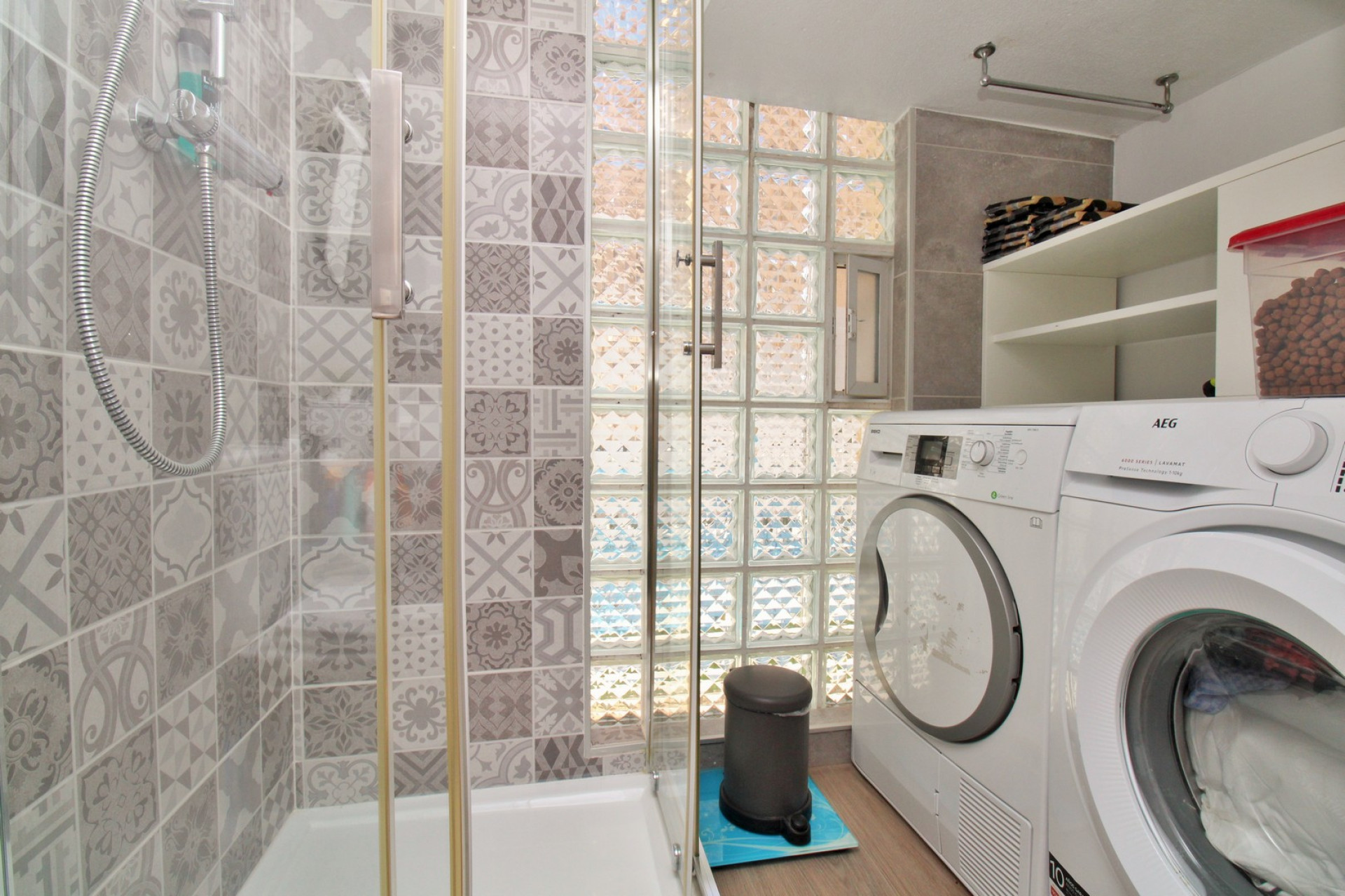 Resale - Townhouse - Villamartín