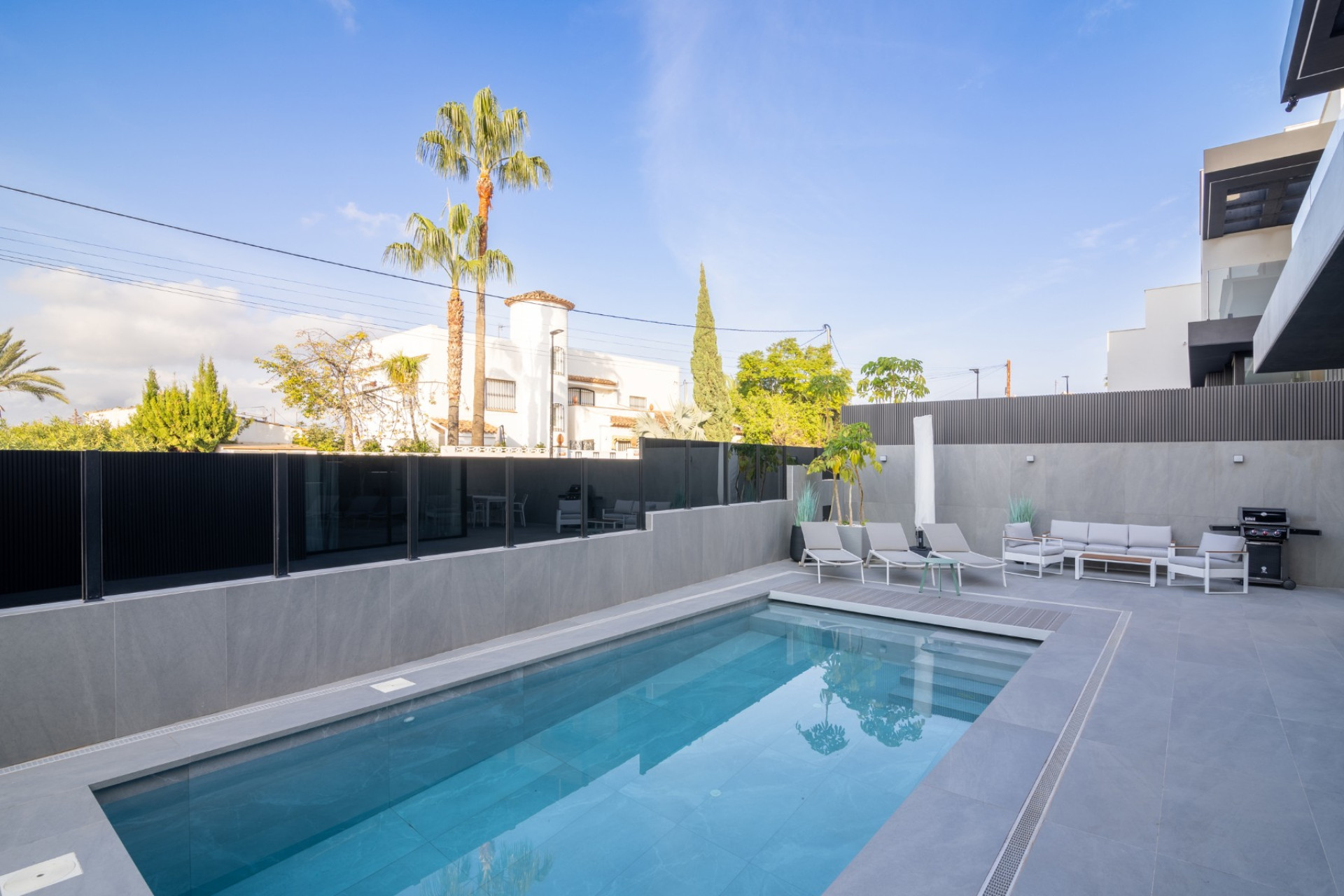Resale - Villa - Albir