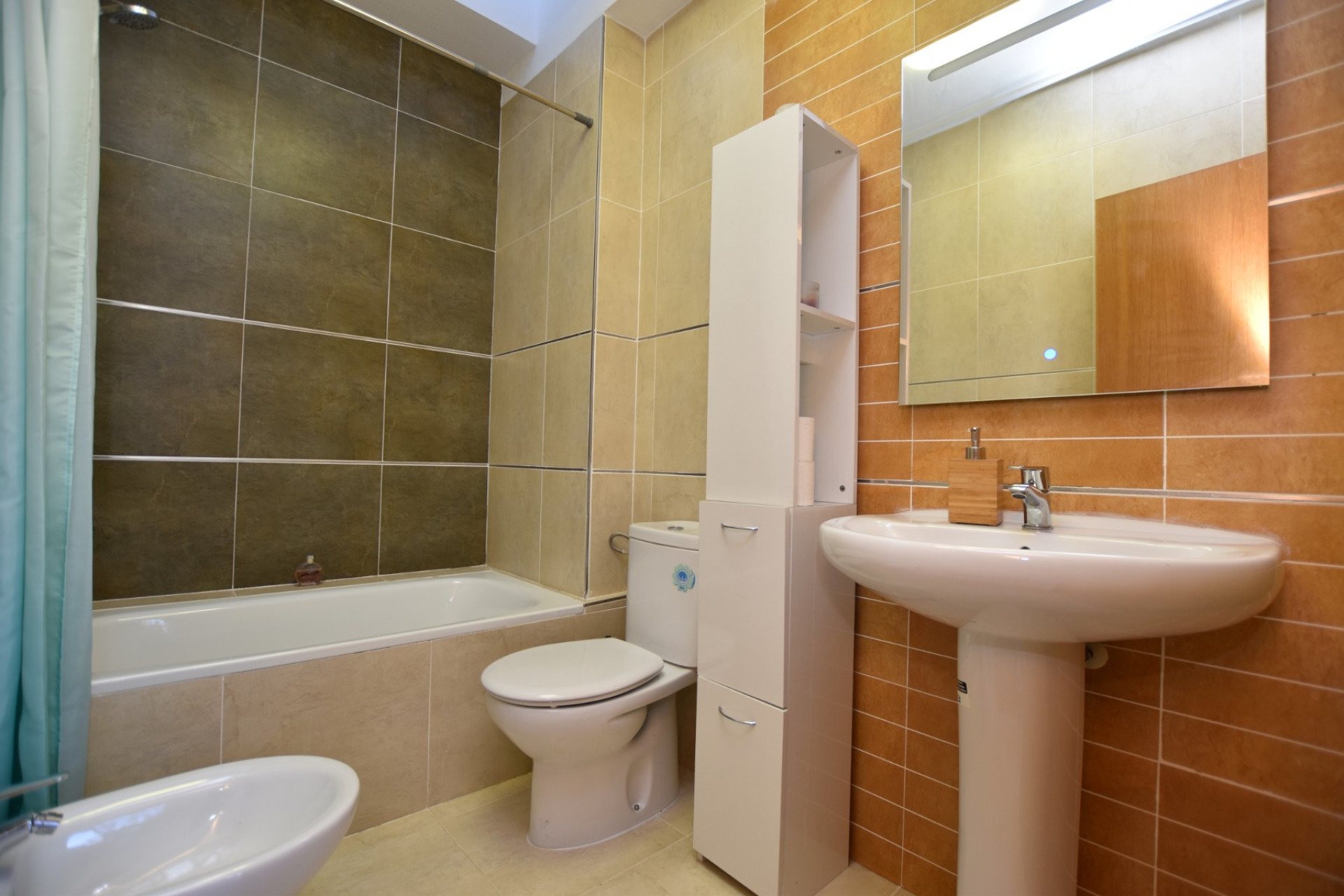 Resale - Villa - Algorfa - La Finca Golf Resort