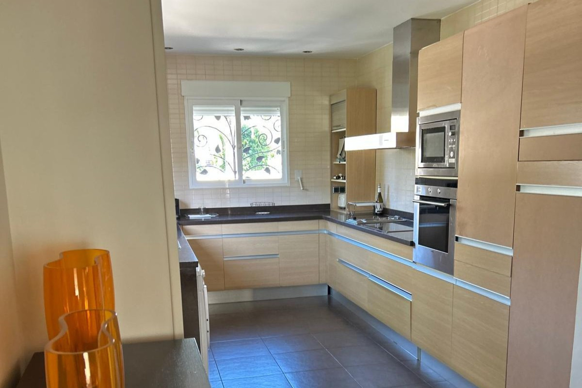 Resale - Villa - Benidorm - Levante