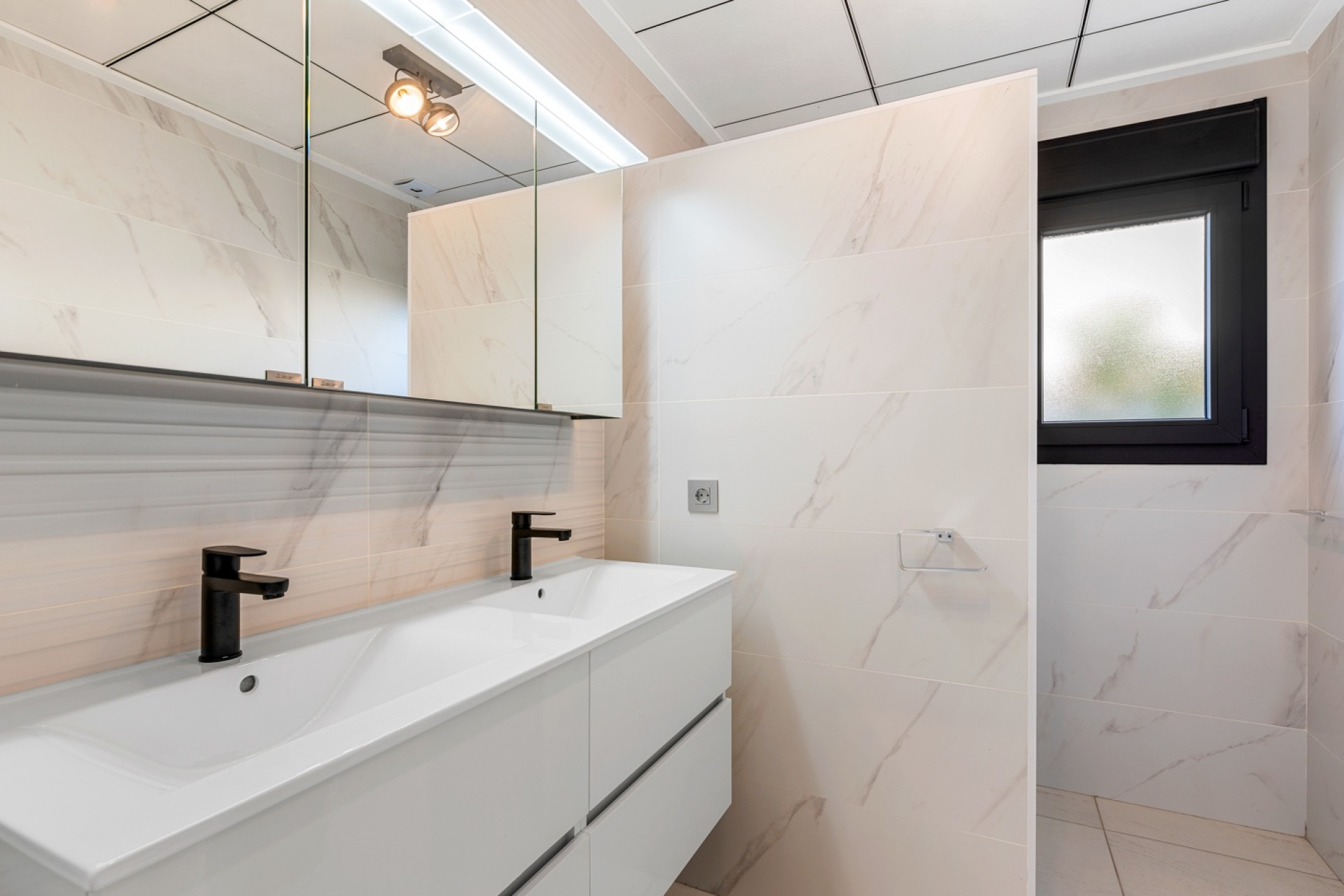 Resale - Villa - Benijofar