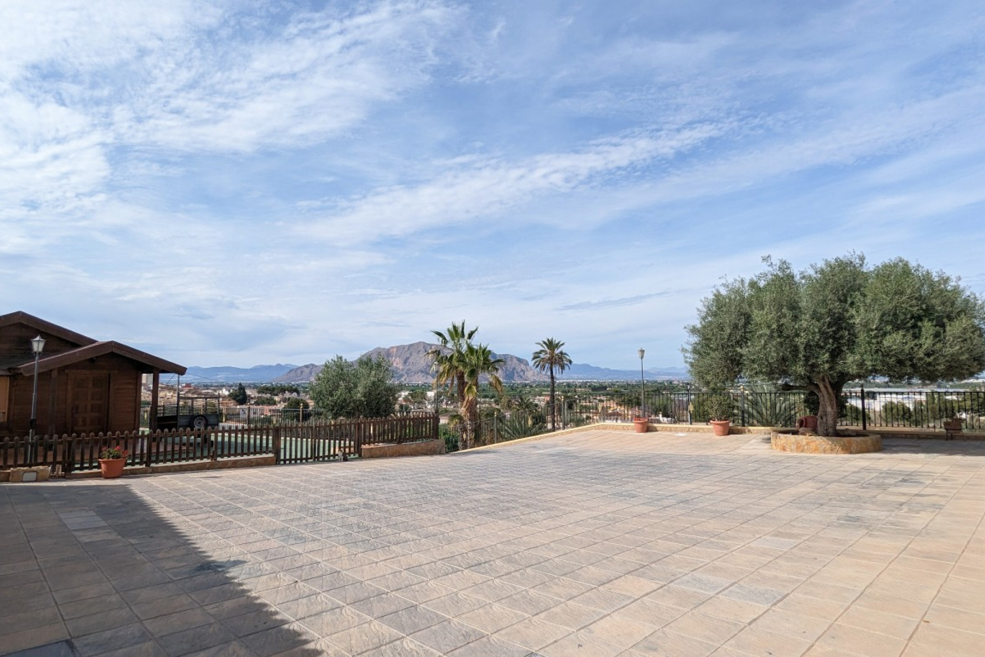 Resale - Villa - Bigastro