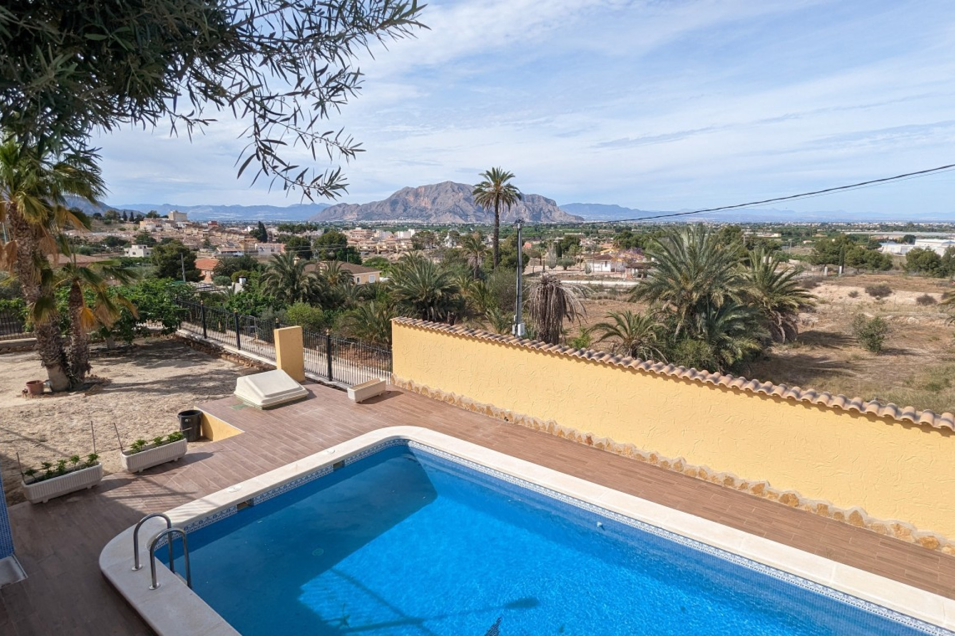 Resale - Villa - Bigastro