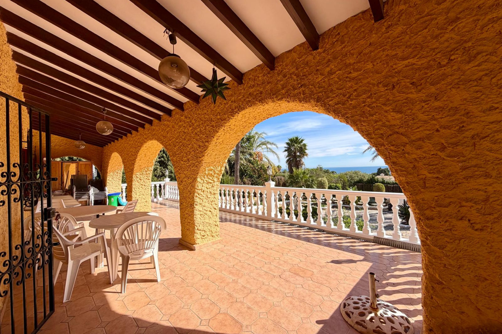 Resale - Villa - Calpe - Zona Playa del Bol - Puerto