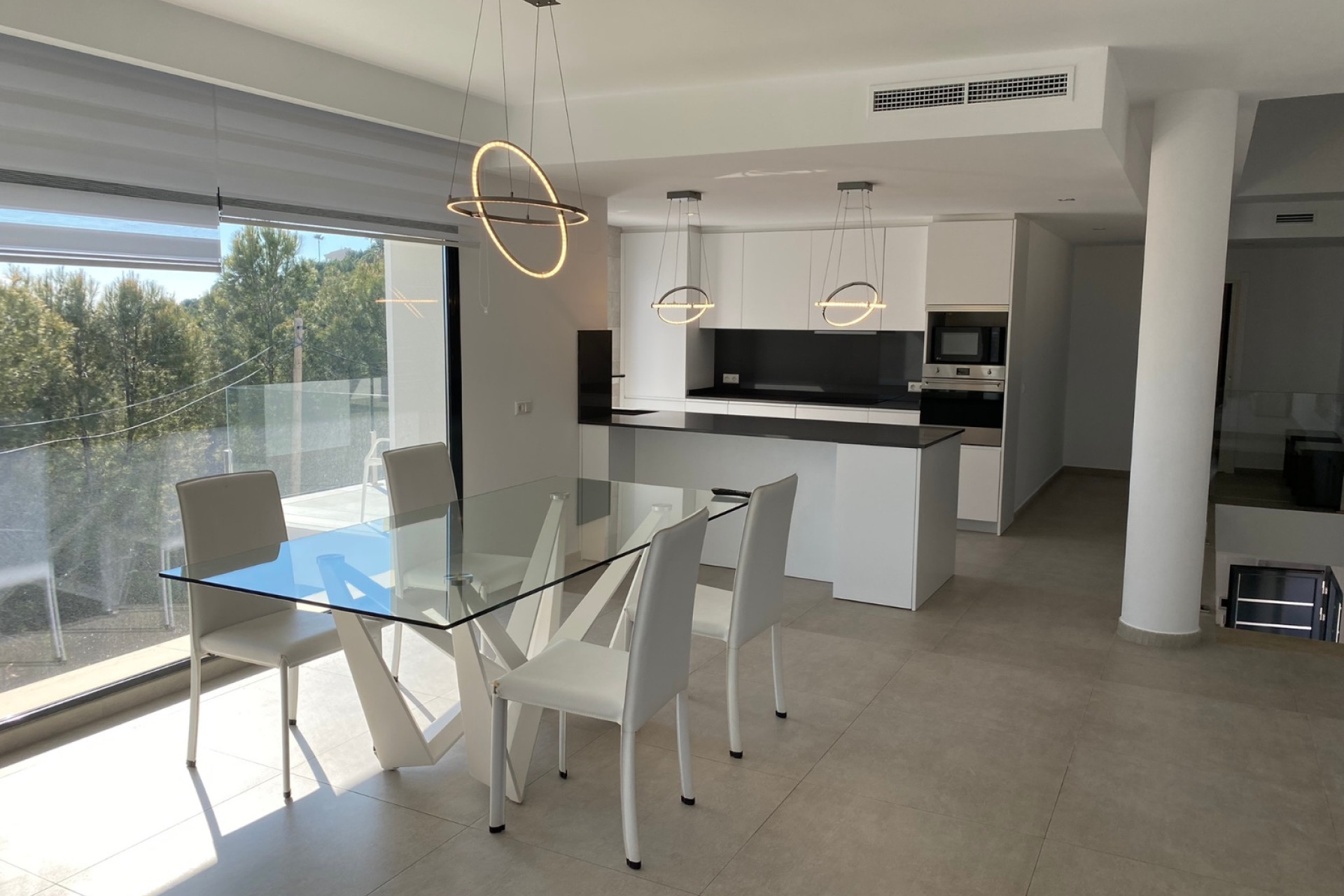 Resale - Villa - Calpe