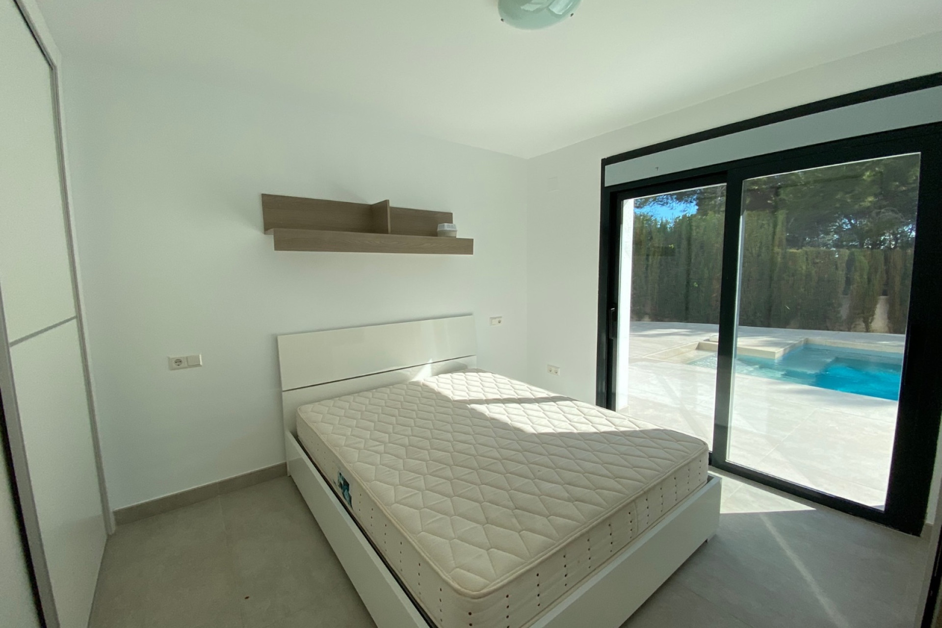 Resale - Villa - Calpe
