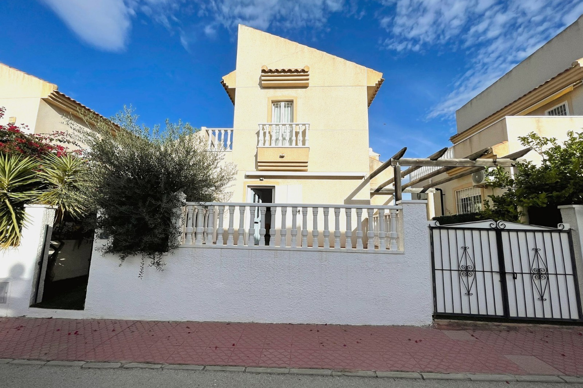 Resale - Villa - Ciudad Quesada