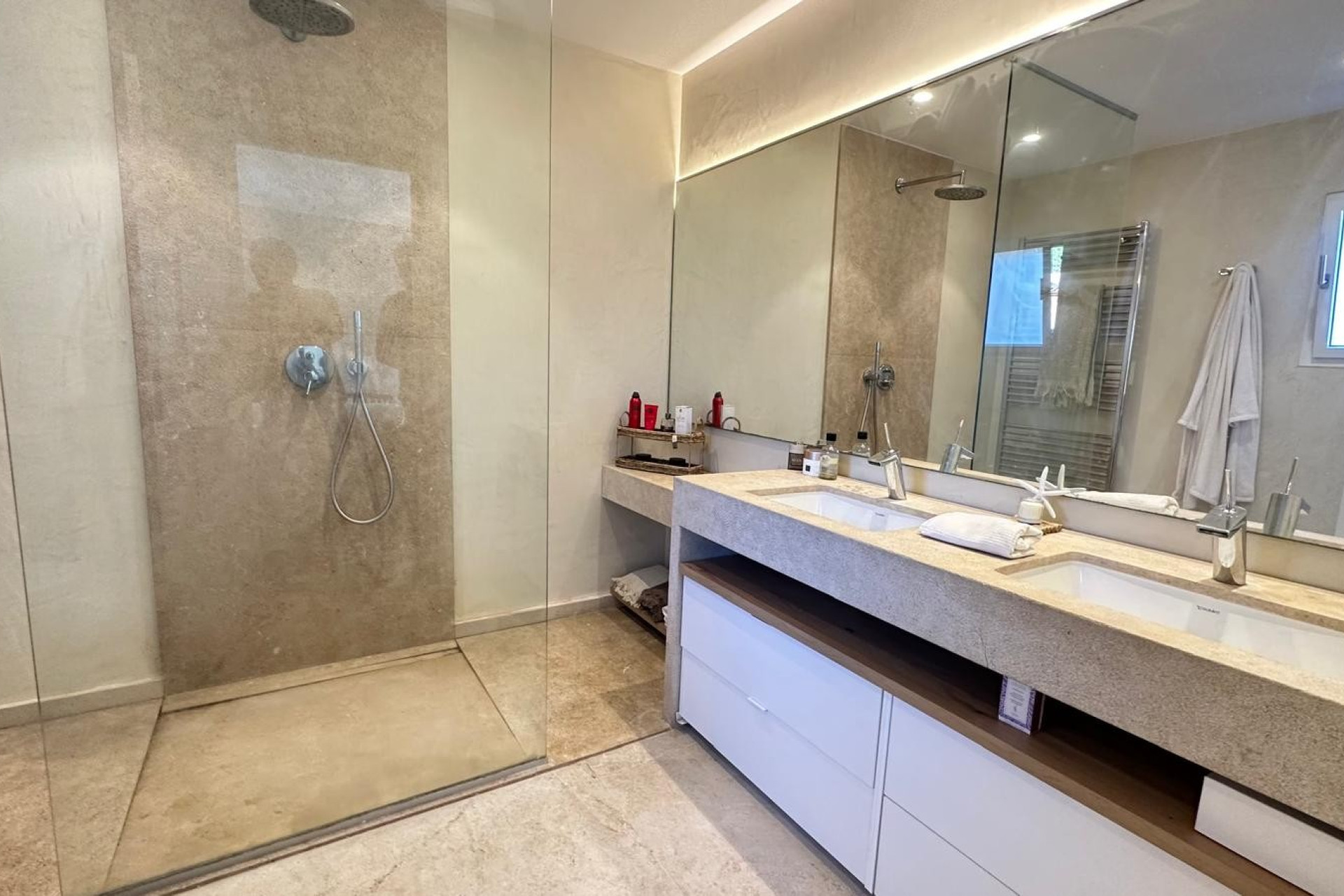 Resale - Villa - Costa de la Calma - Calvià