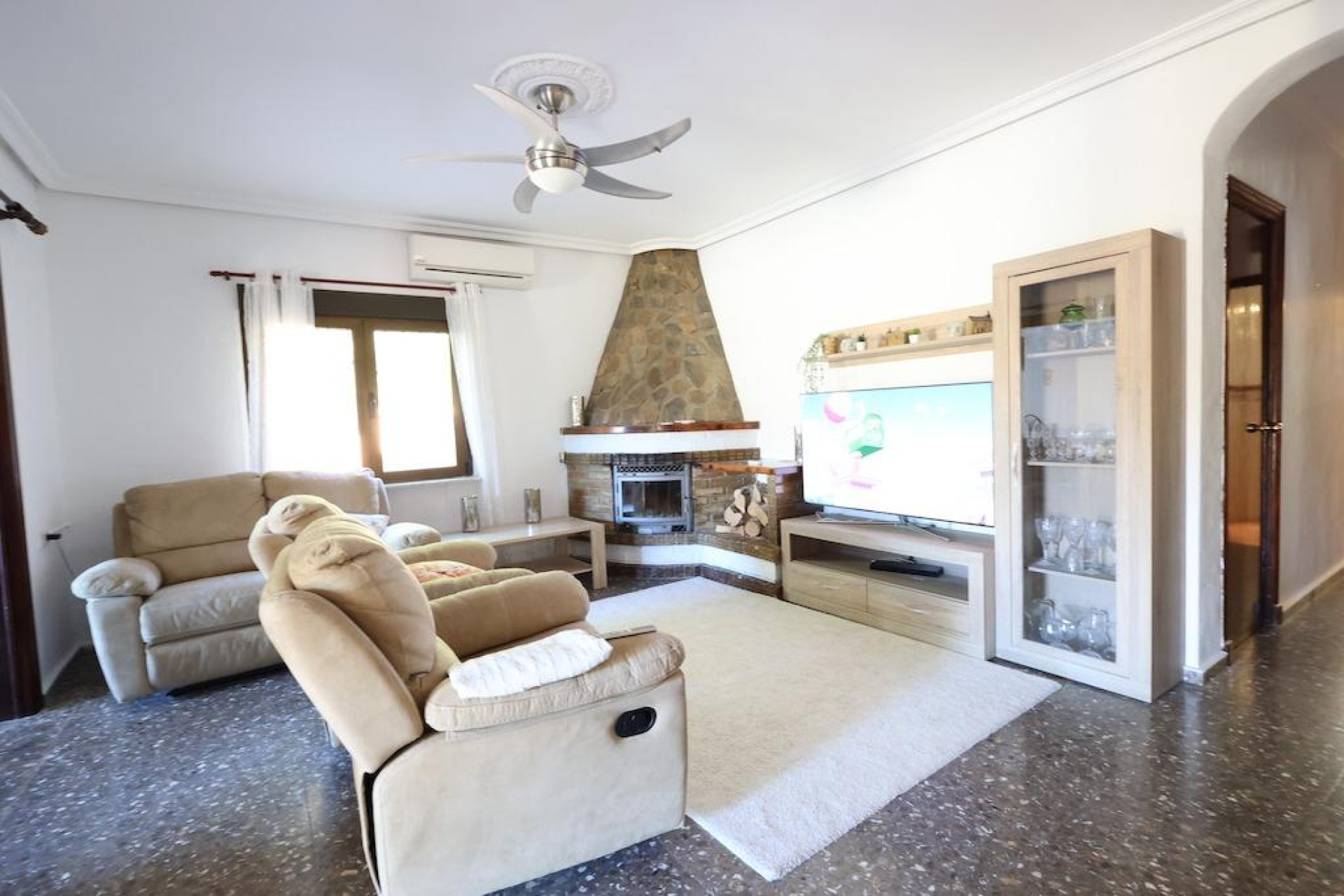 Resale - Villa - Crevillent - Crevillente