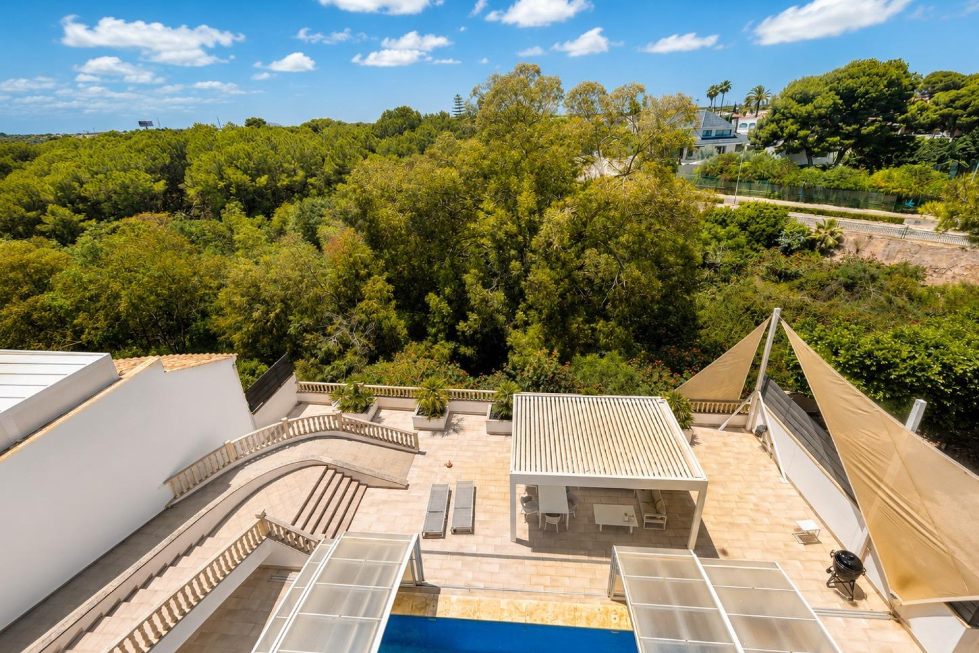 Resale - Villa - Dehesa de Campoamor - Campoamor
