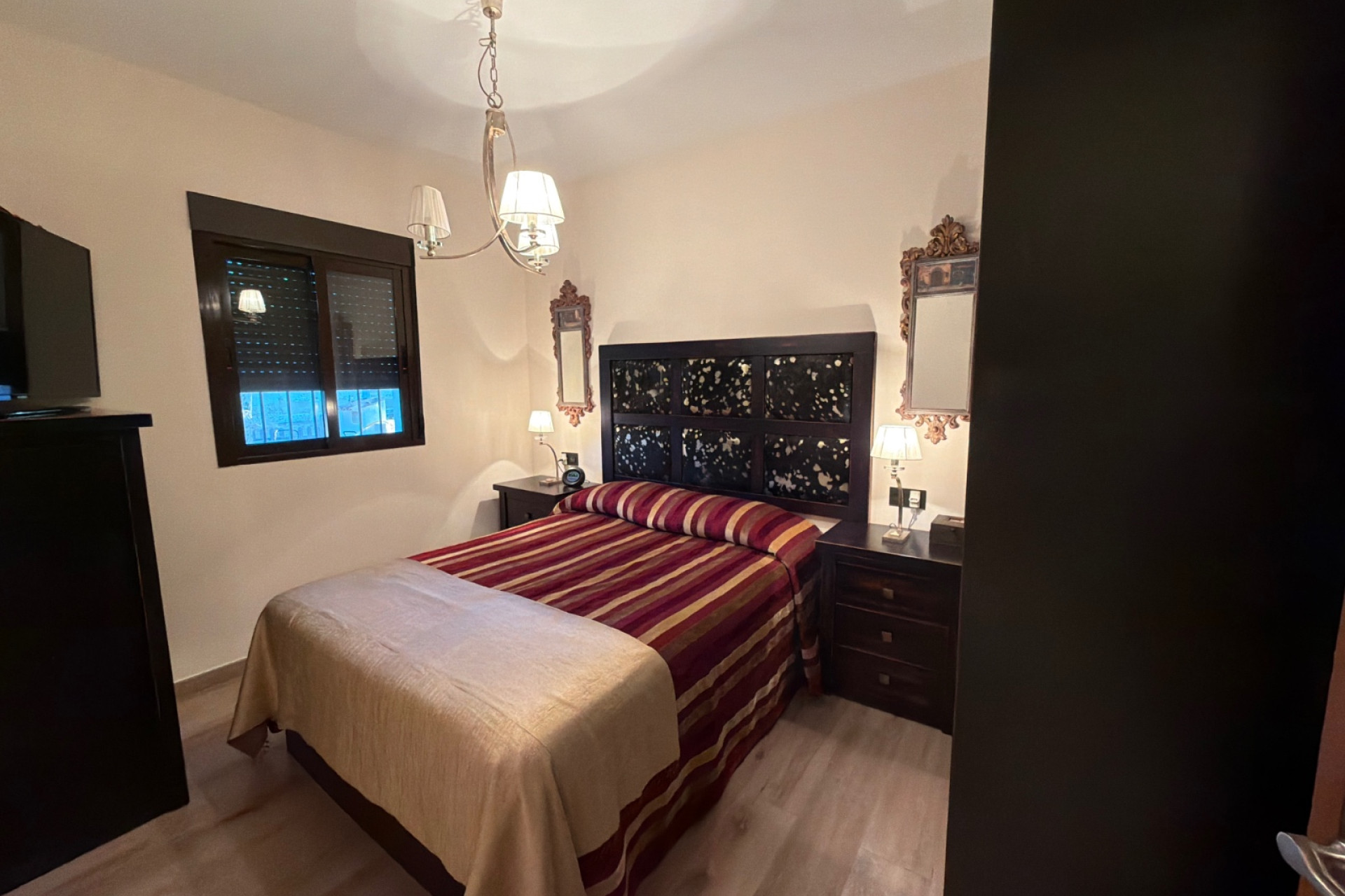 Resale - Villa - Dolores