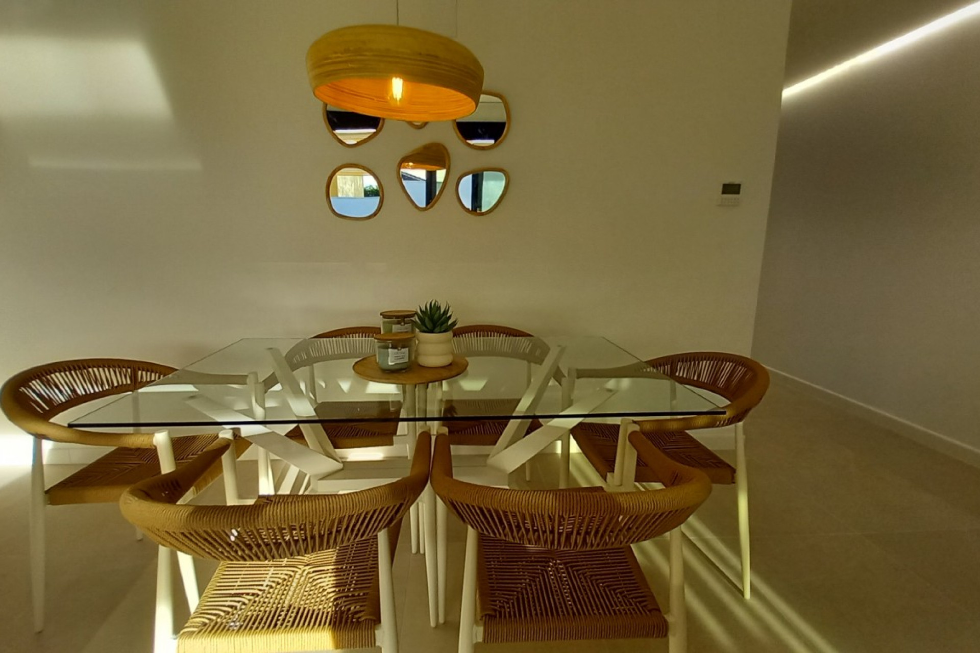 Resale - Villa - El Chaparral - El chaparral