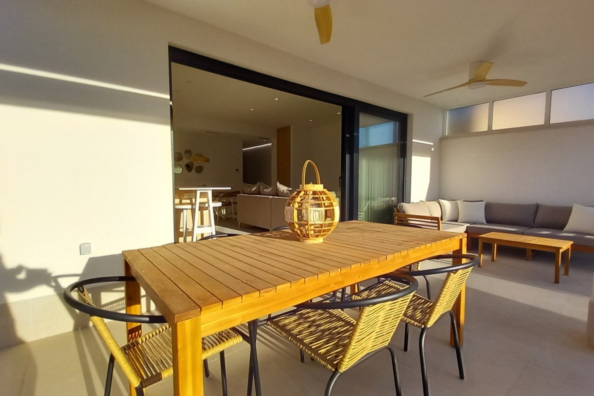 Resale - Villa - El Chaparral - El chaparral