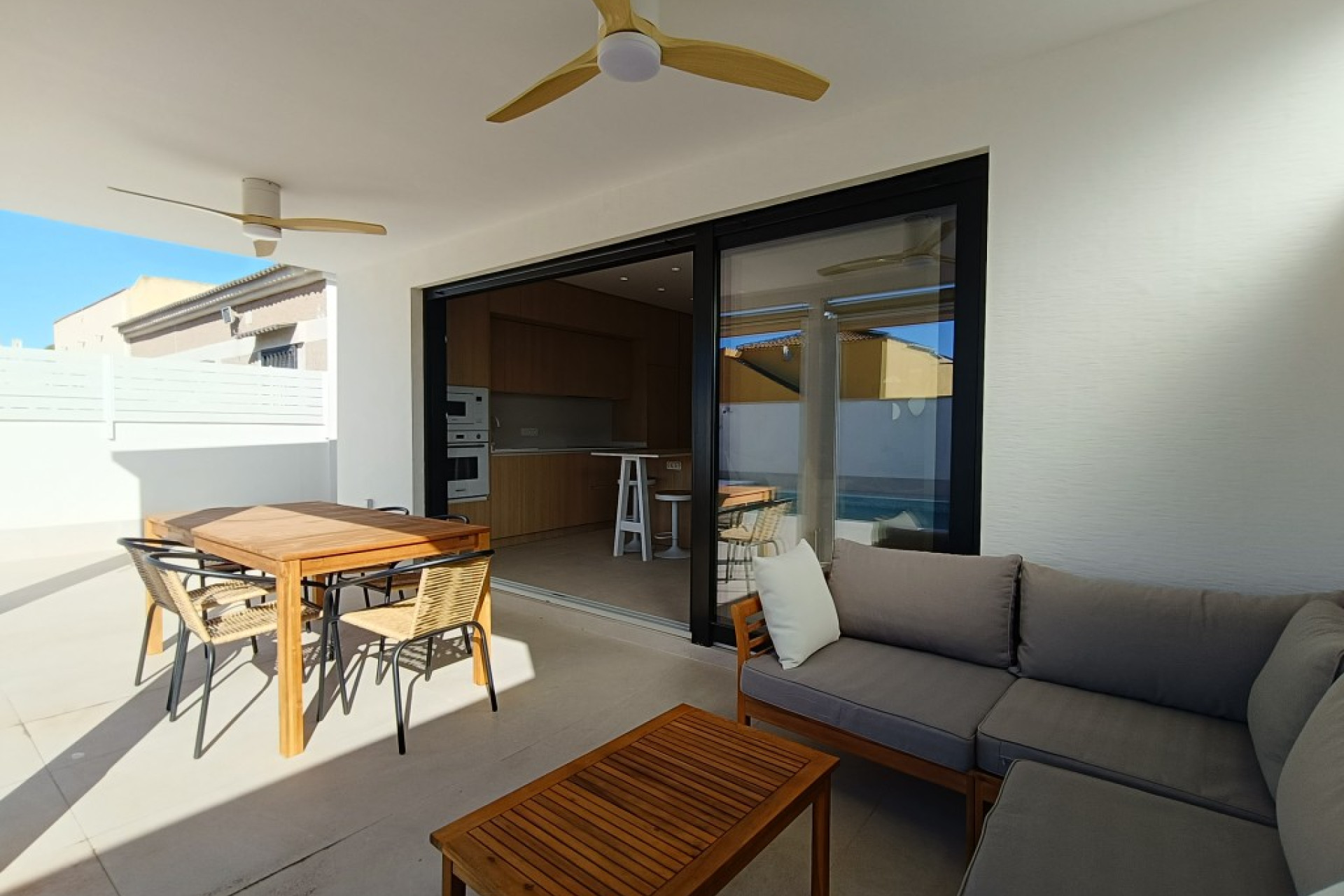 Resale - Villa - El Chaparral - El chaparral