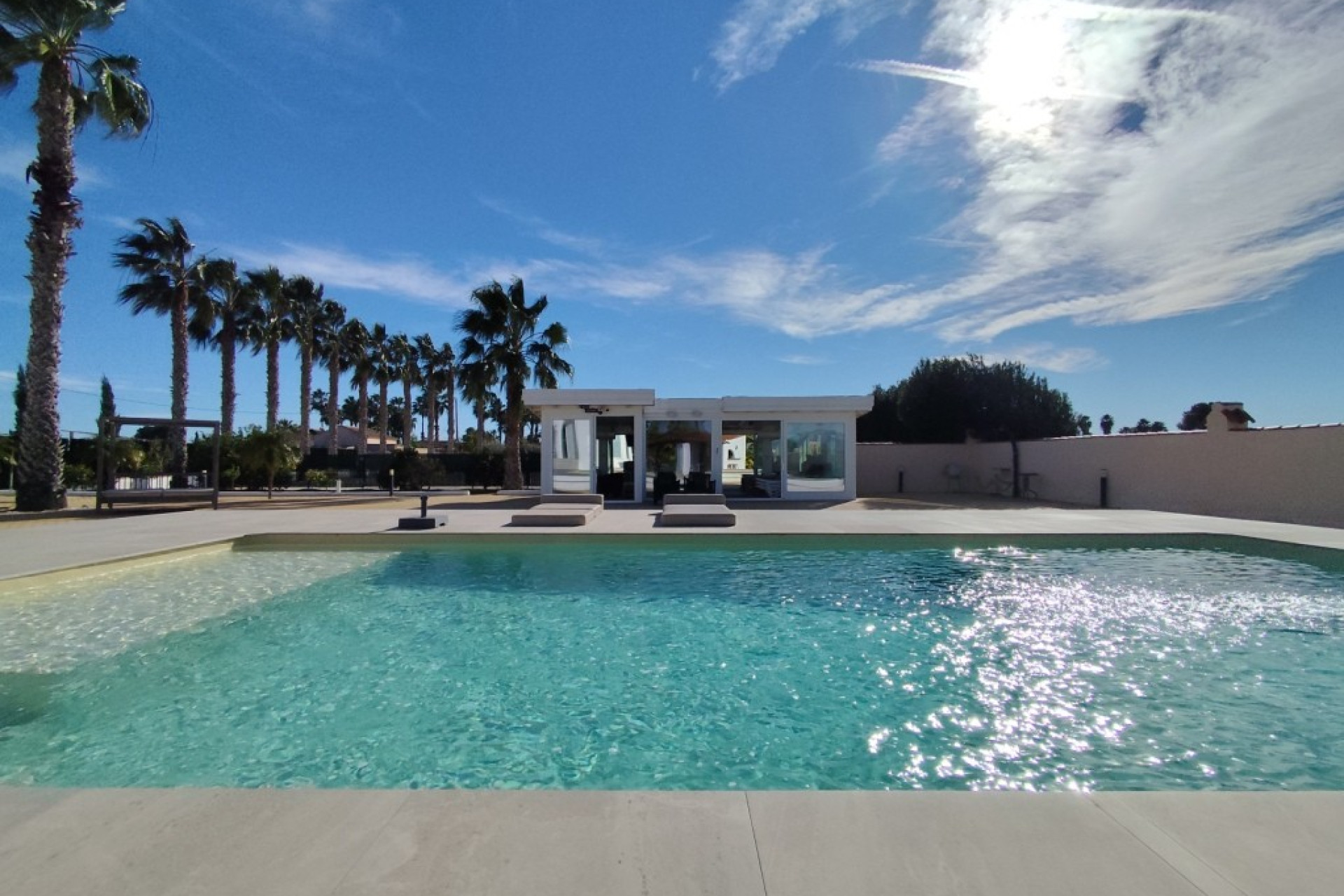 Resale - Villa - El Mudamiento