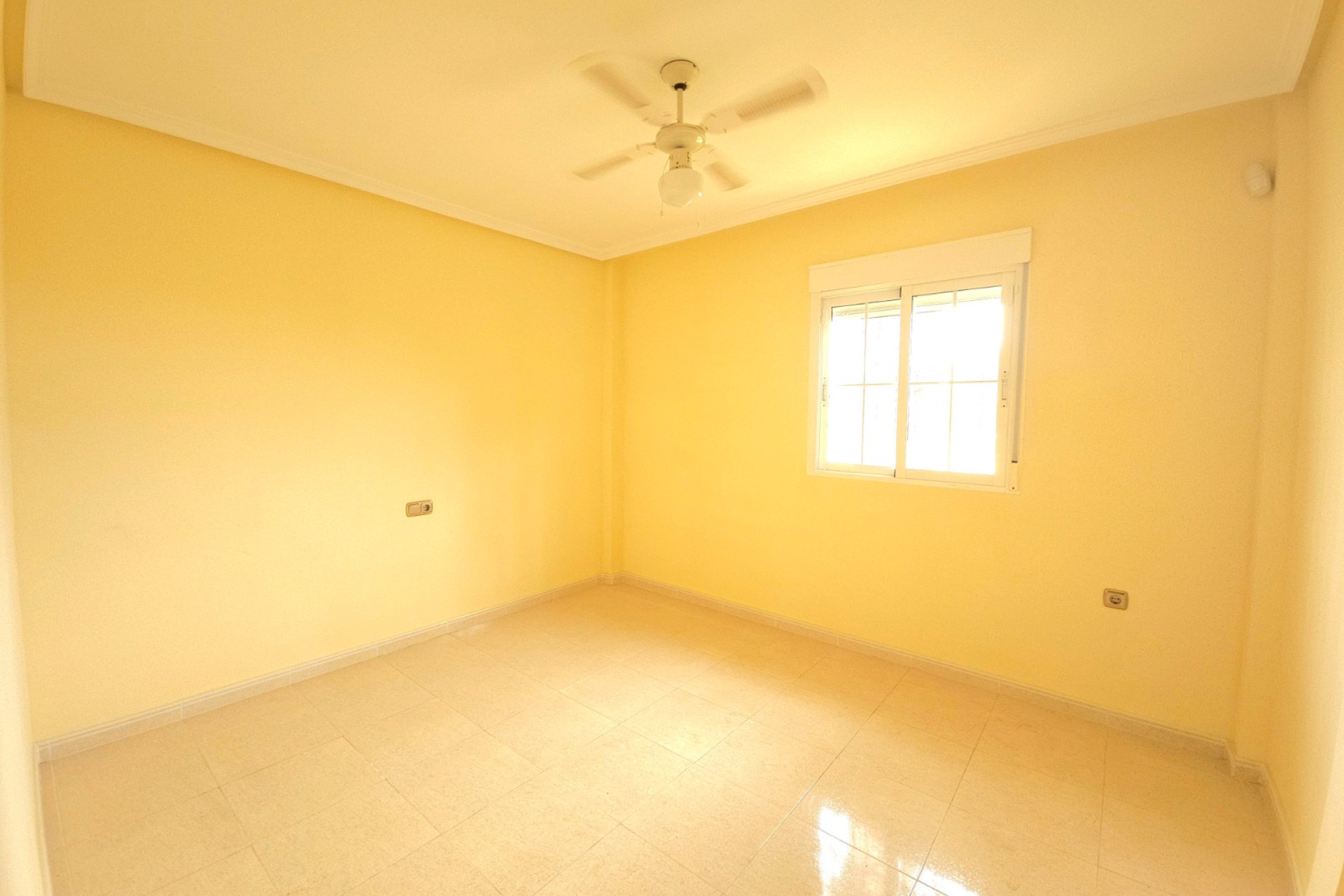 Resale - Villa - Elche - La Marina