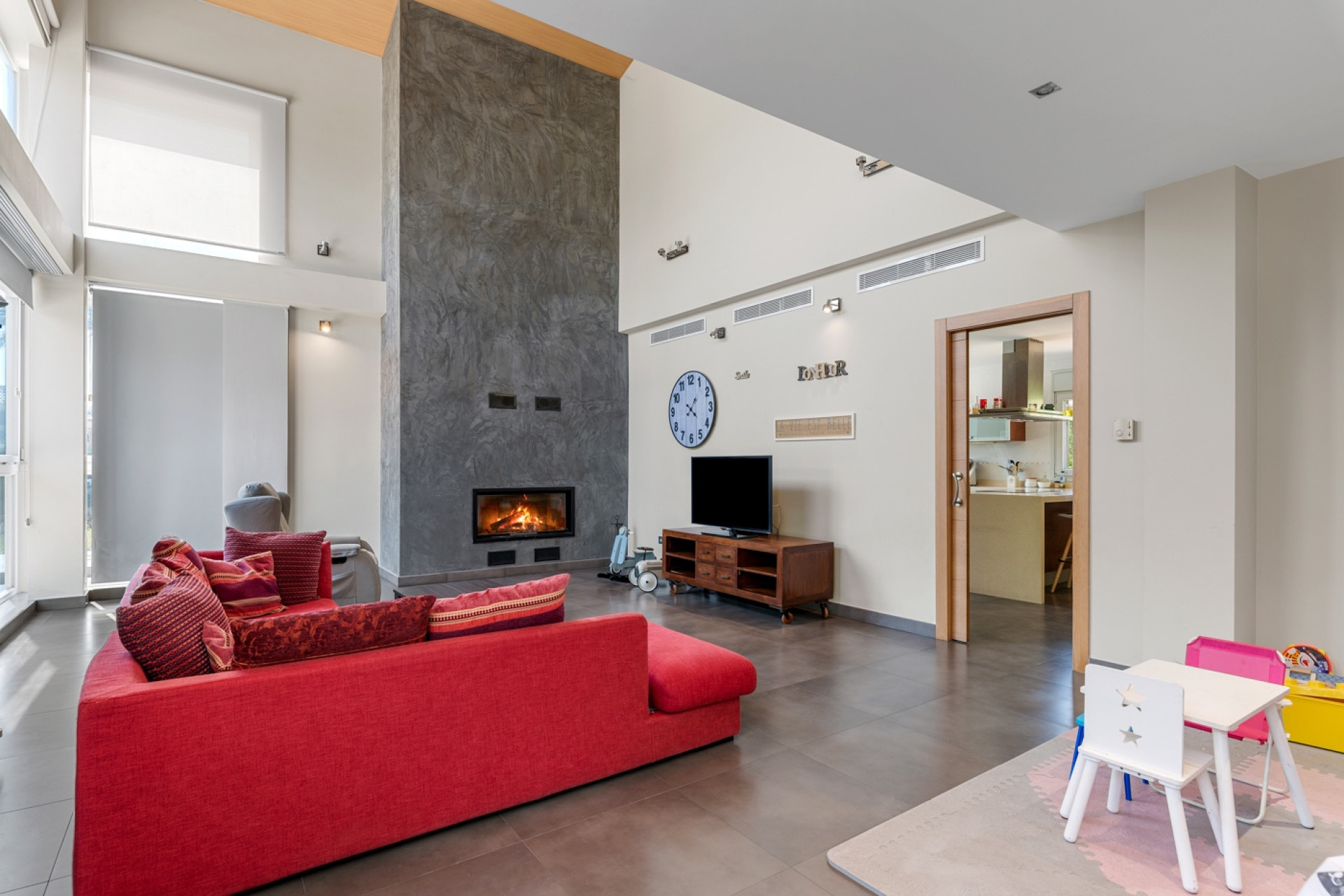 Resale - Villa - Elche