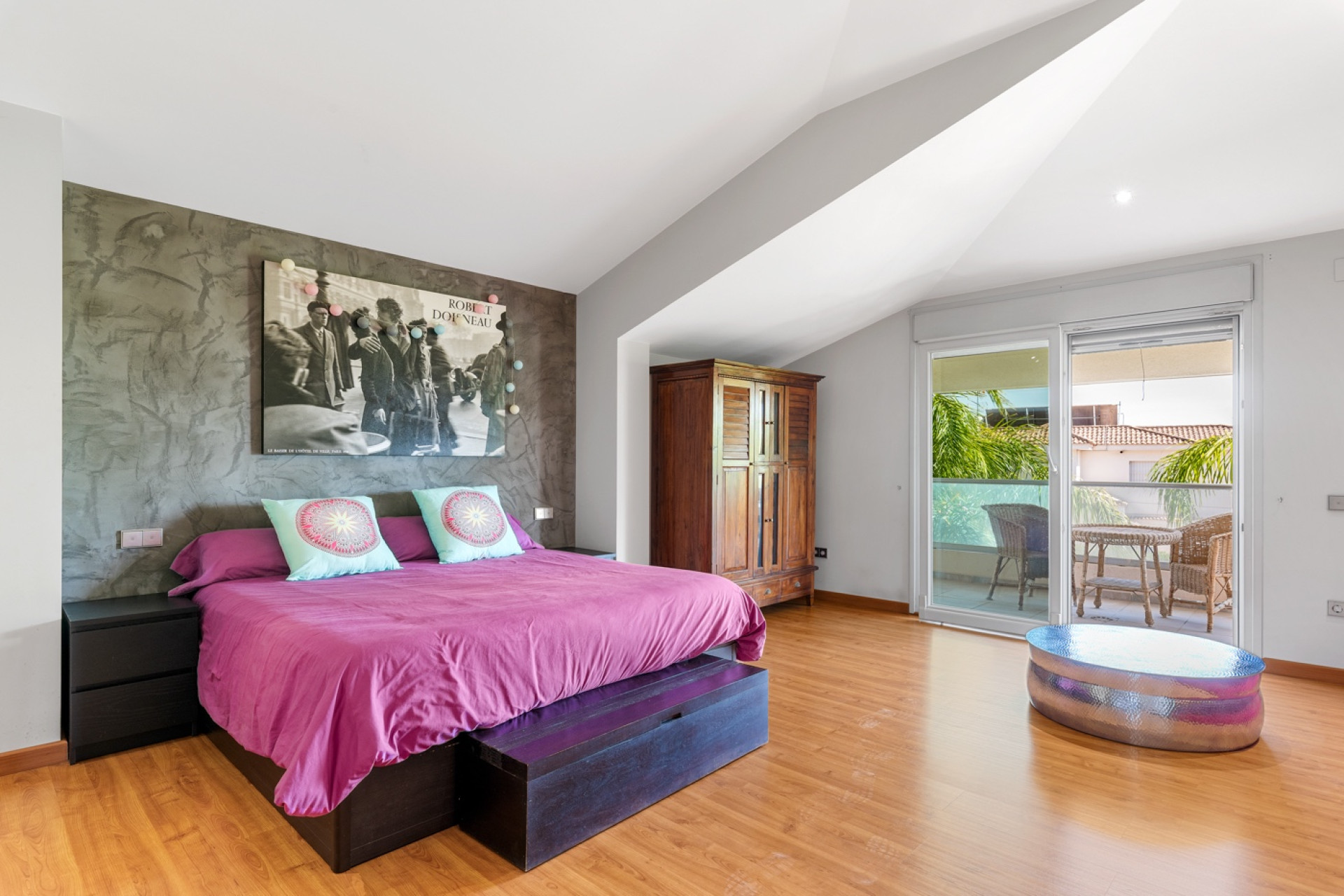 Resale - Villa - Elche