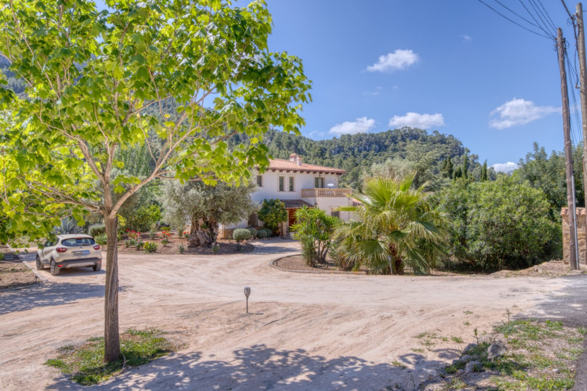 Resale - Villa - Esporlas - Mallorca