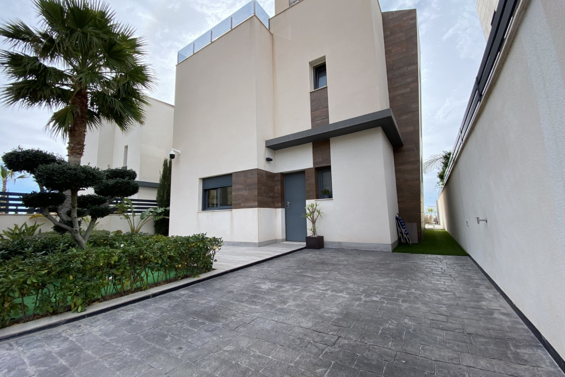 Resale - Villa - Finestrat - Finestrat Urbanizaciones