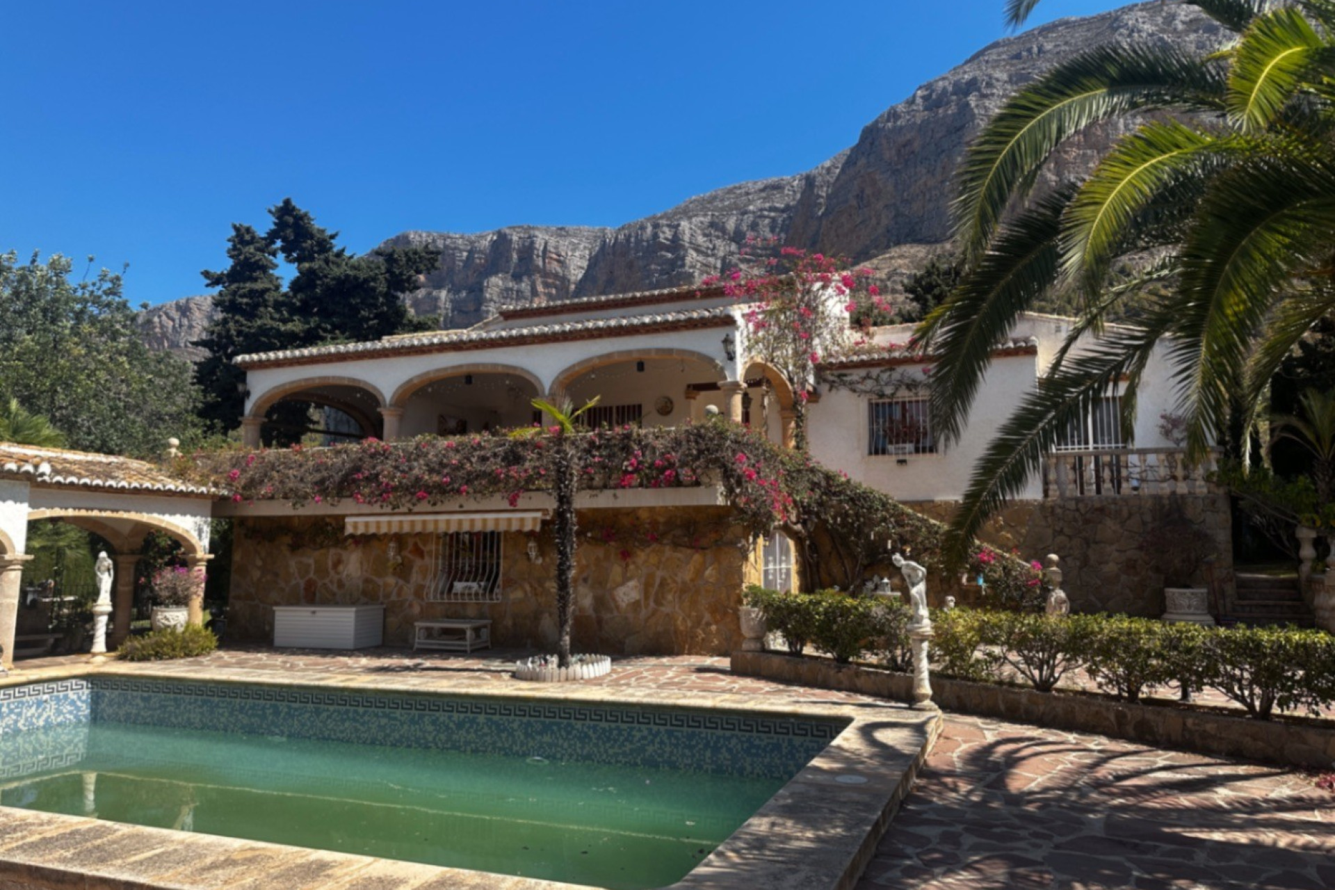 Resale - Villa - Jávea - Montgó