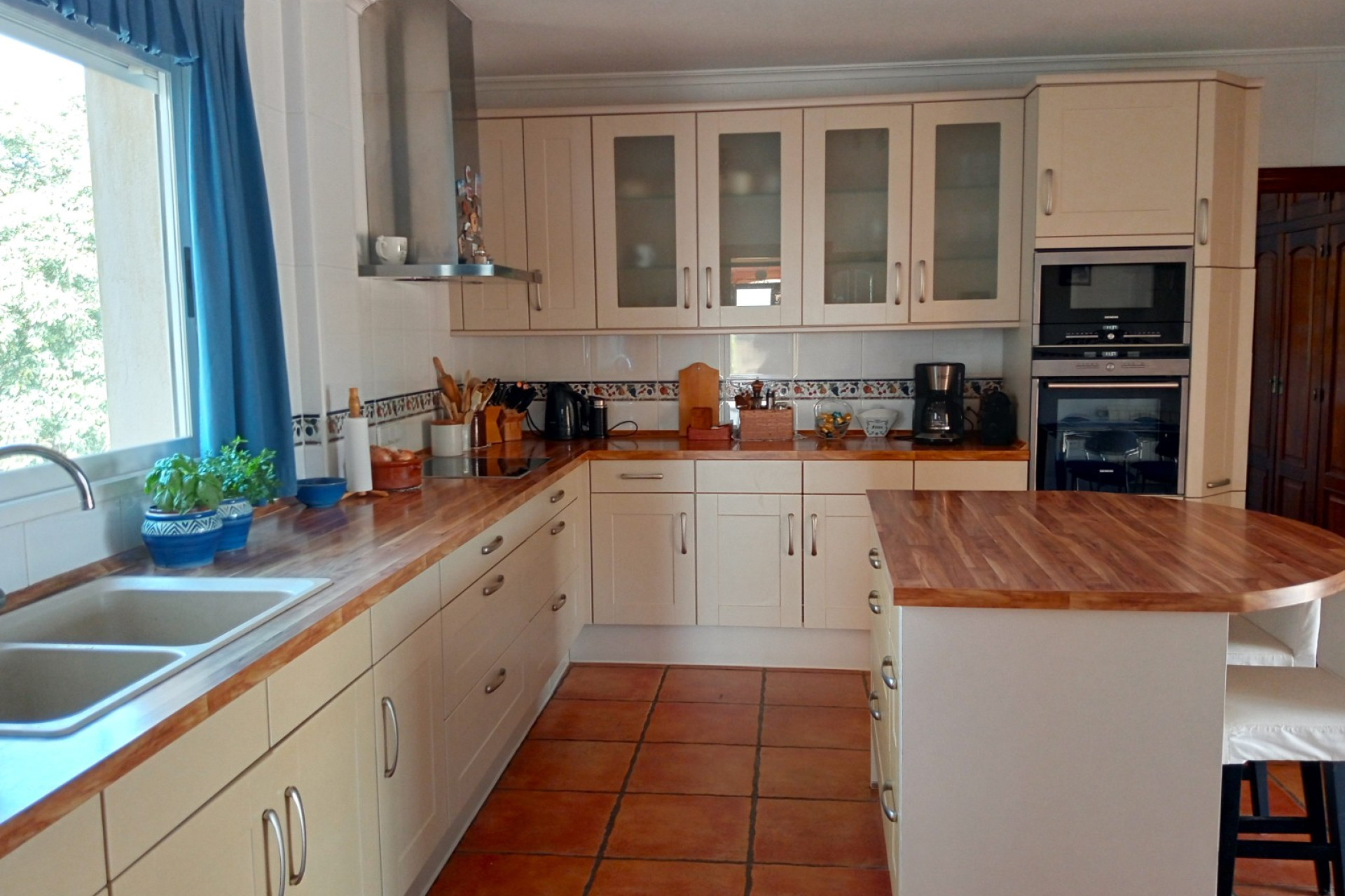 Resale - Villa - L'alfas Del Pi - Alfas del Pí