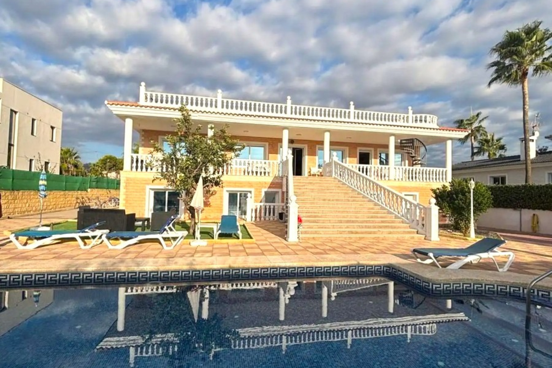 Resale - Villa - L'alfas Del Pi - Alfas del Pí