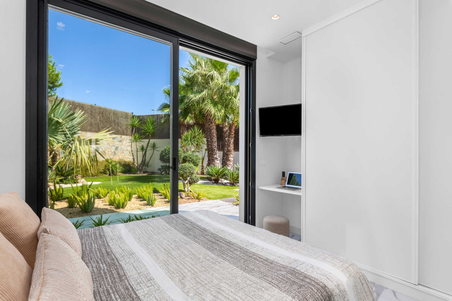 Resale - Villa - Las Colinas Golf Resort - Las Colinas Golf