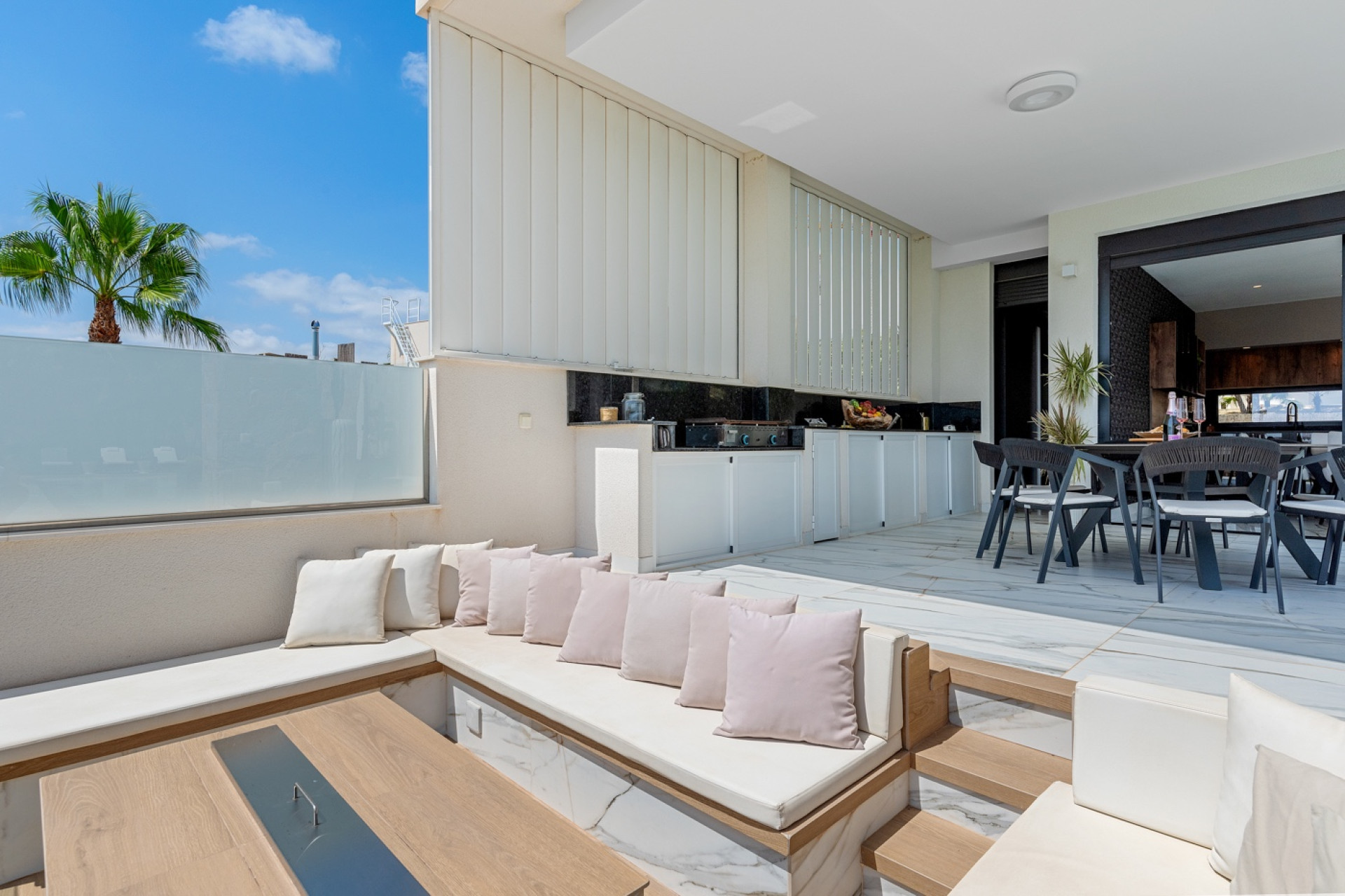 Resale - Villa - Las Colinas Golf Resort - Las Colinas Golf