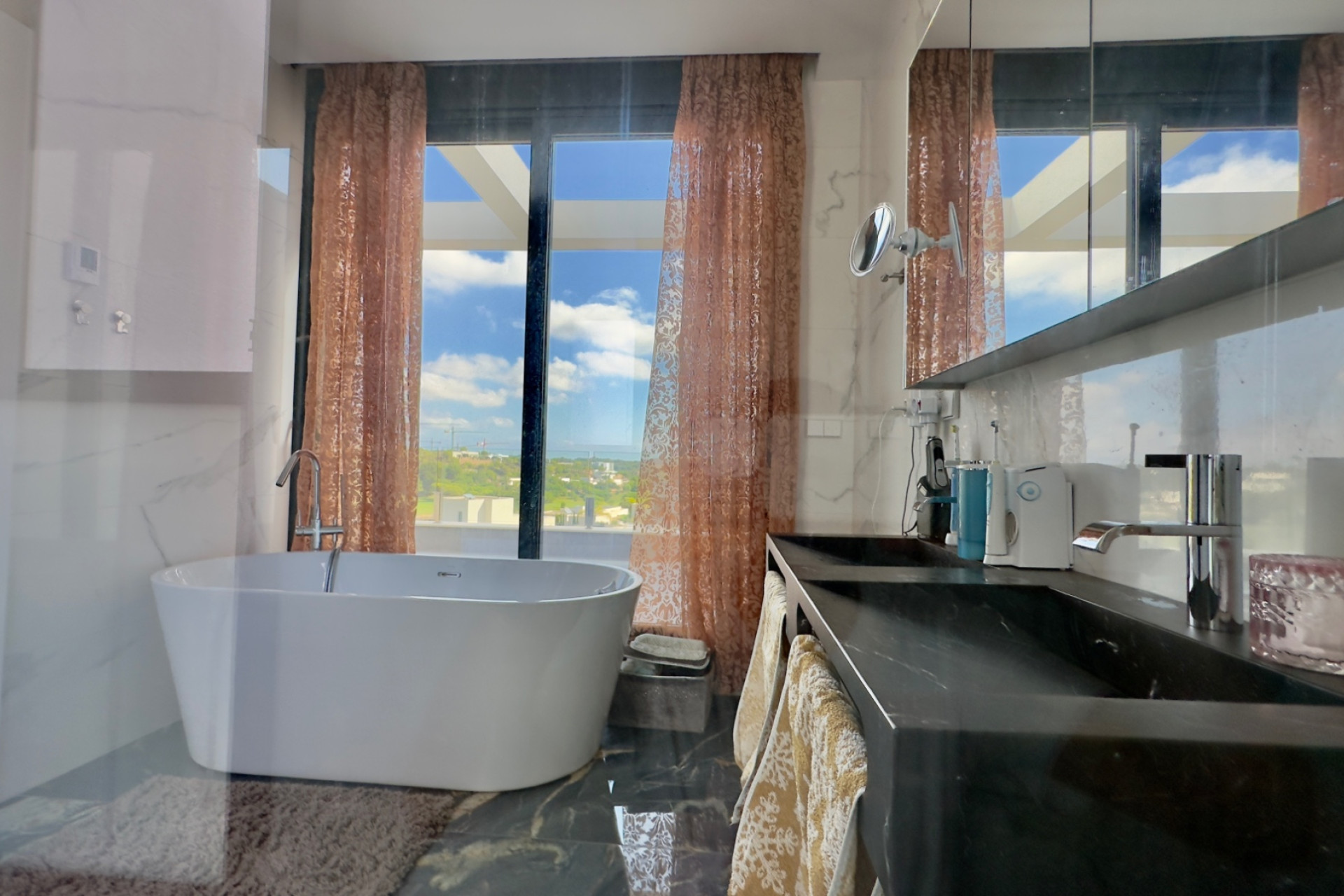 Resale - Villa - Las Colinas Golf Resort - Las Colinas Golf