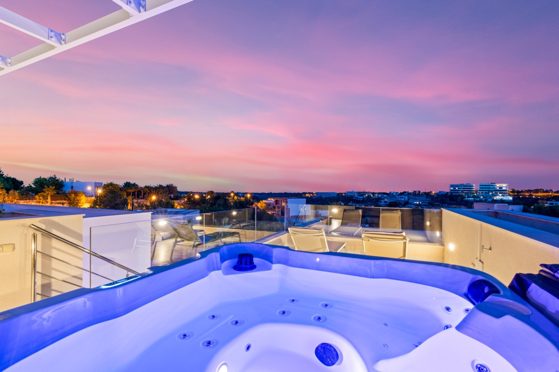 Resale - Villa - Las Colinas Golf Resort - Las Colinas Golf