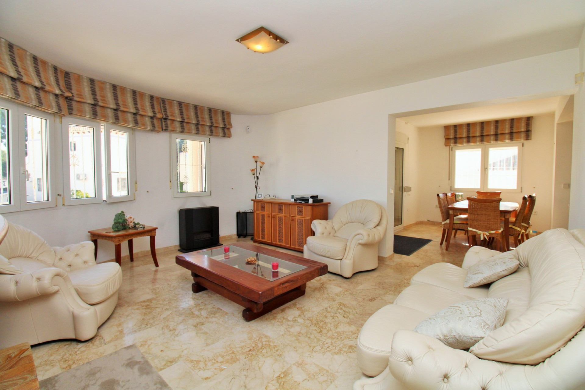 Resale - Villa - Las Ramblas