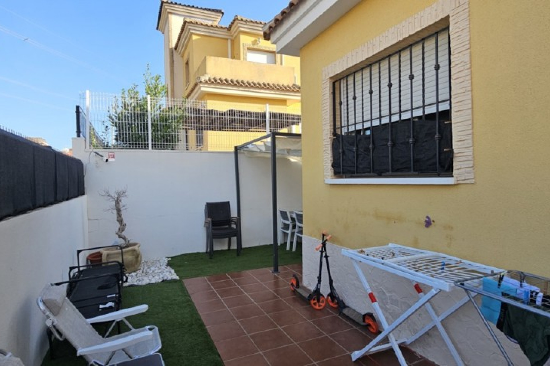 Resale - Villa - Lo Crispin