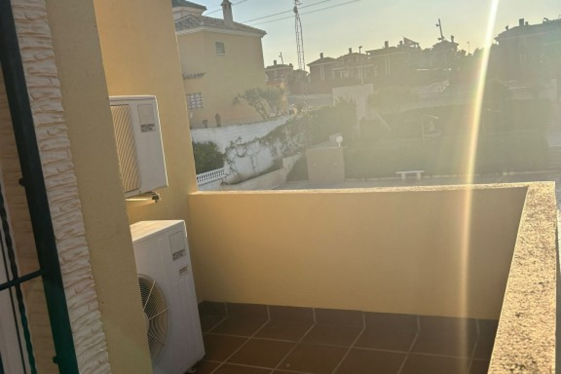 Resale - Villa - Lo Crispin