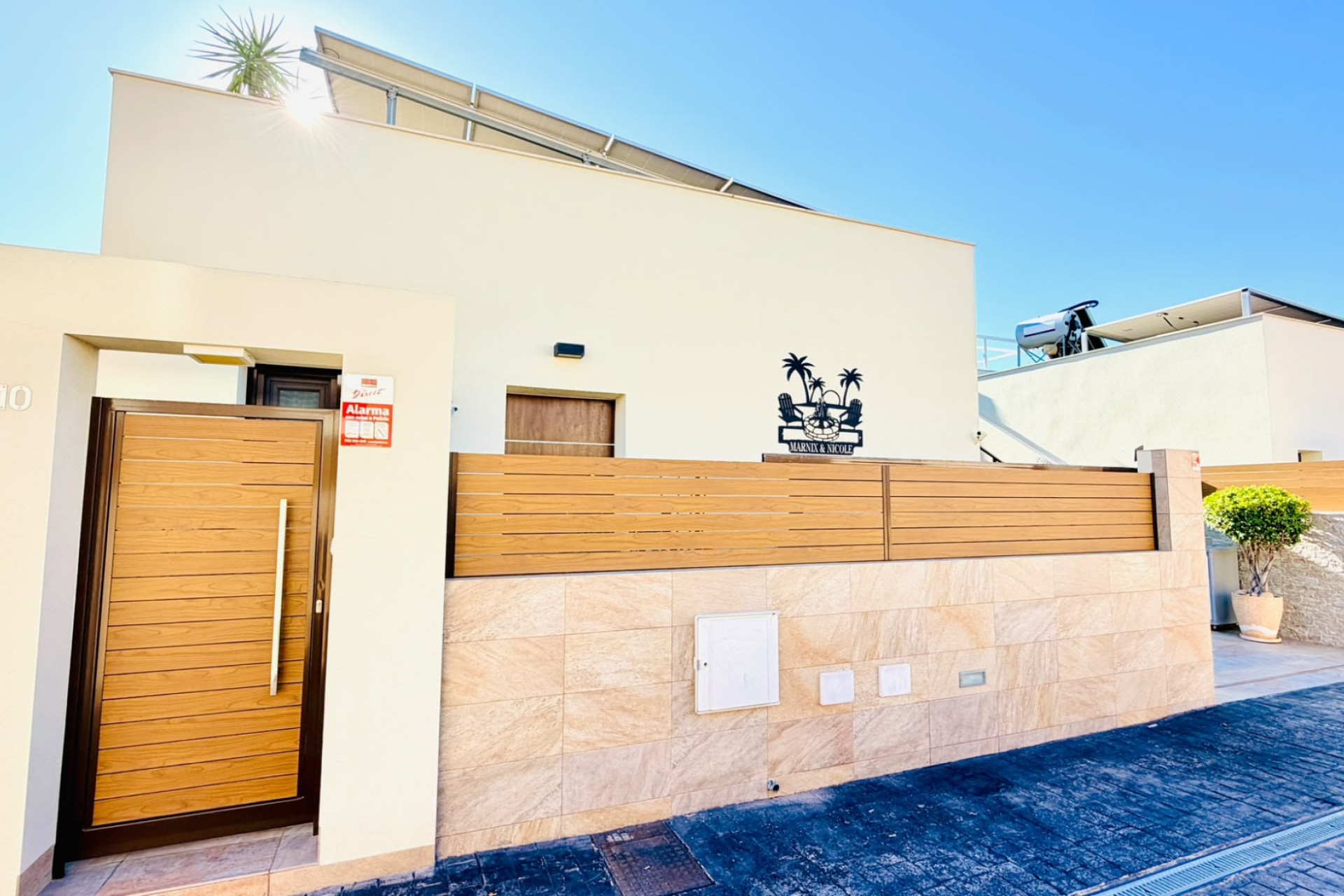 Resale - Villa - Los Montesinos - La Herada