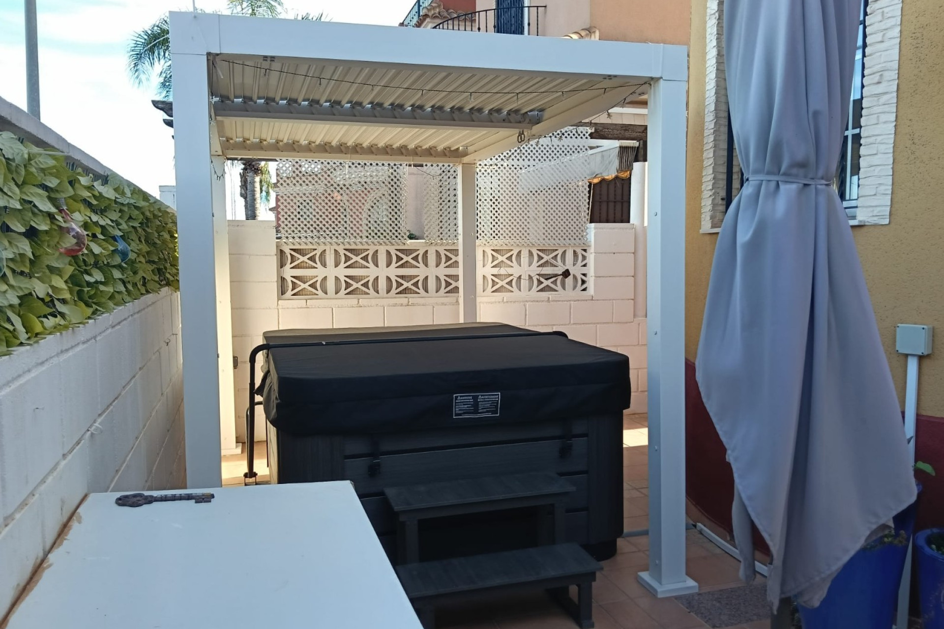 Resale - Villa - Los Montesinos - La Herrada