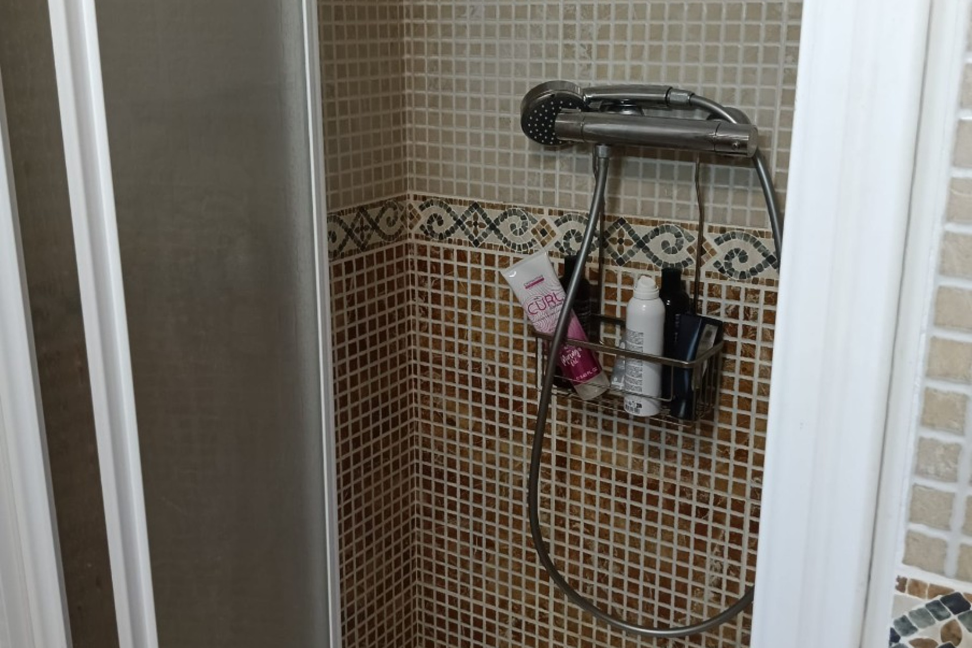 Resale - Villa - Los Montesinos - La Herrada