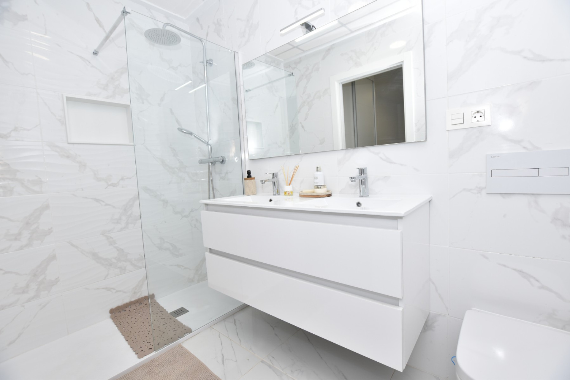 Resale - Villa - Los Montesinos