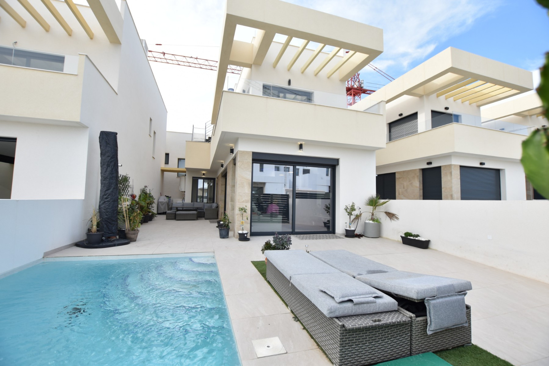 Resale - Villa - Los Montesinos