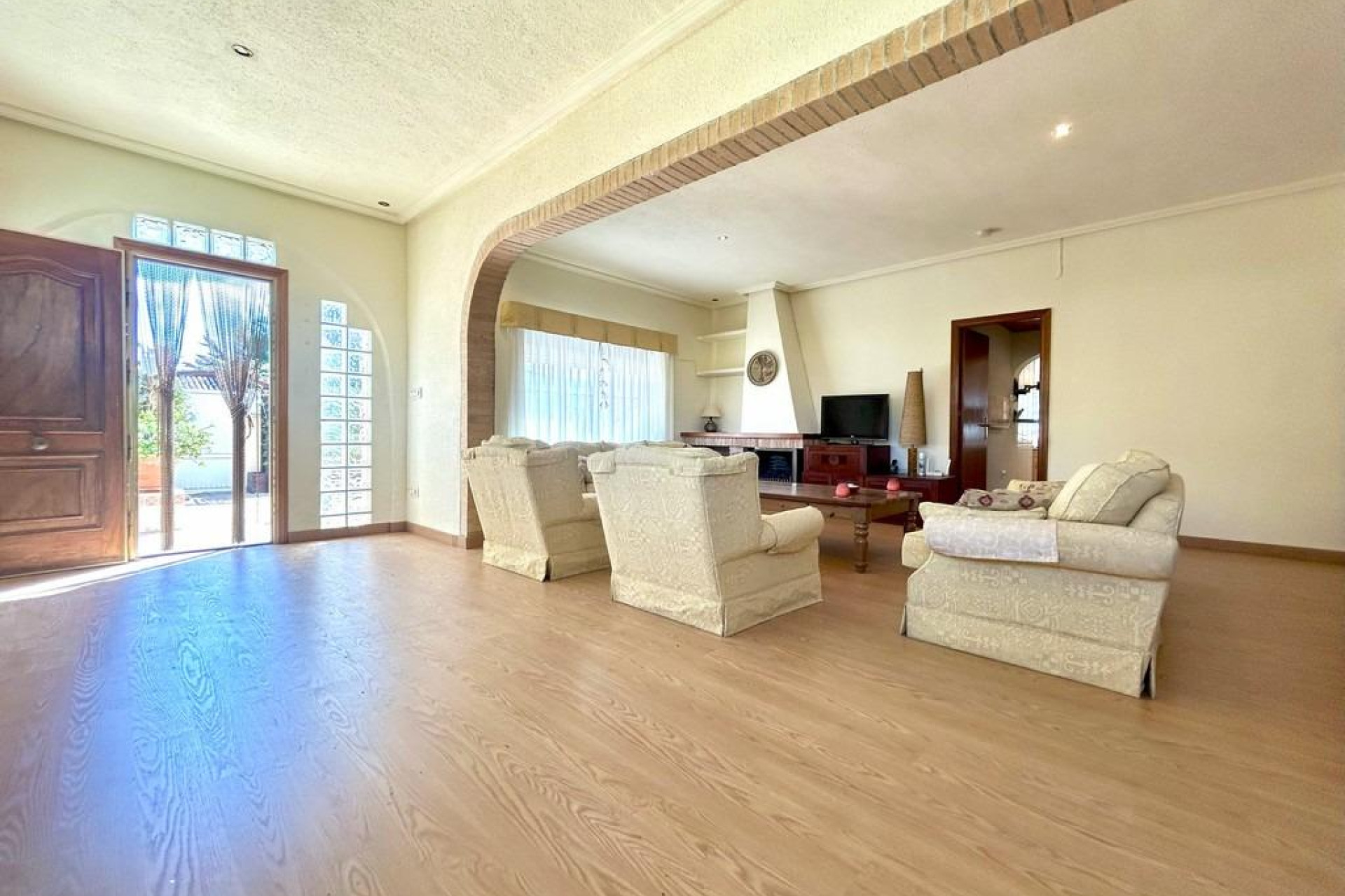 Resale - Villa - Orihuela Costa - Aguamarina