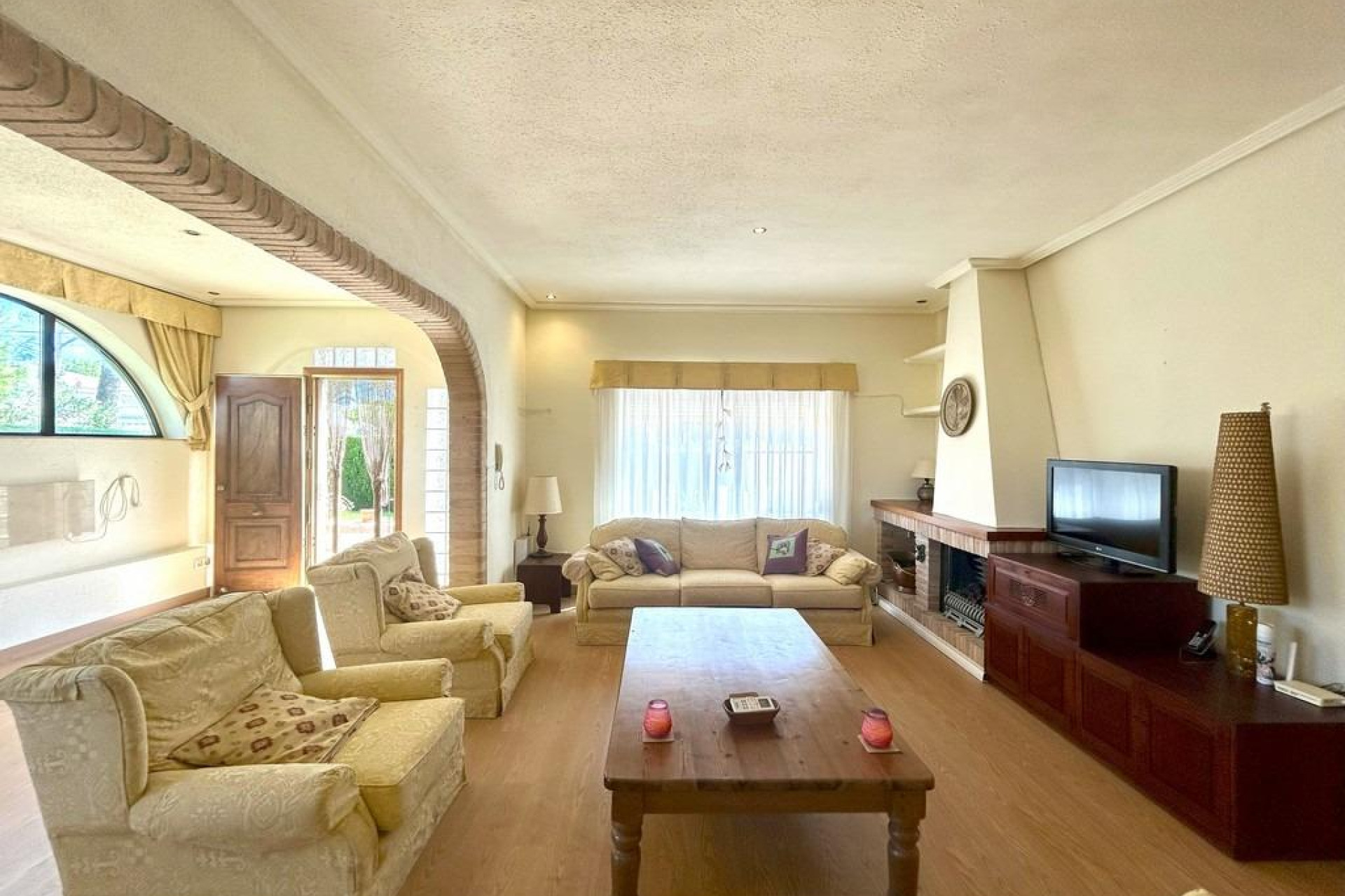 Resale - Villa - Orihuela Costa - Aguamarina