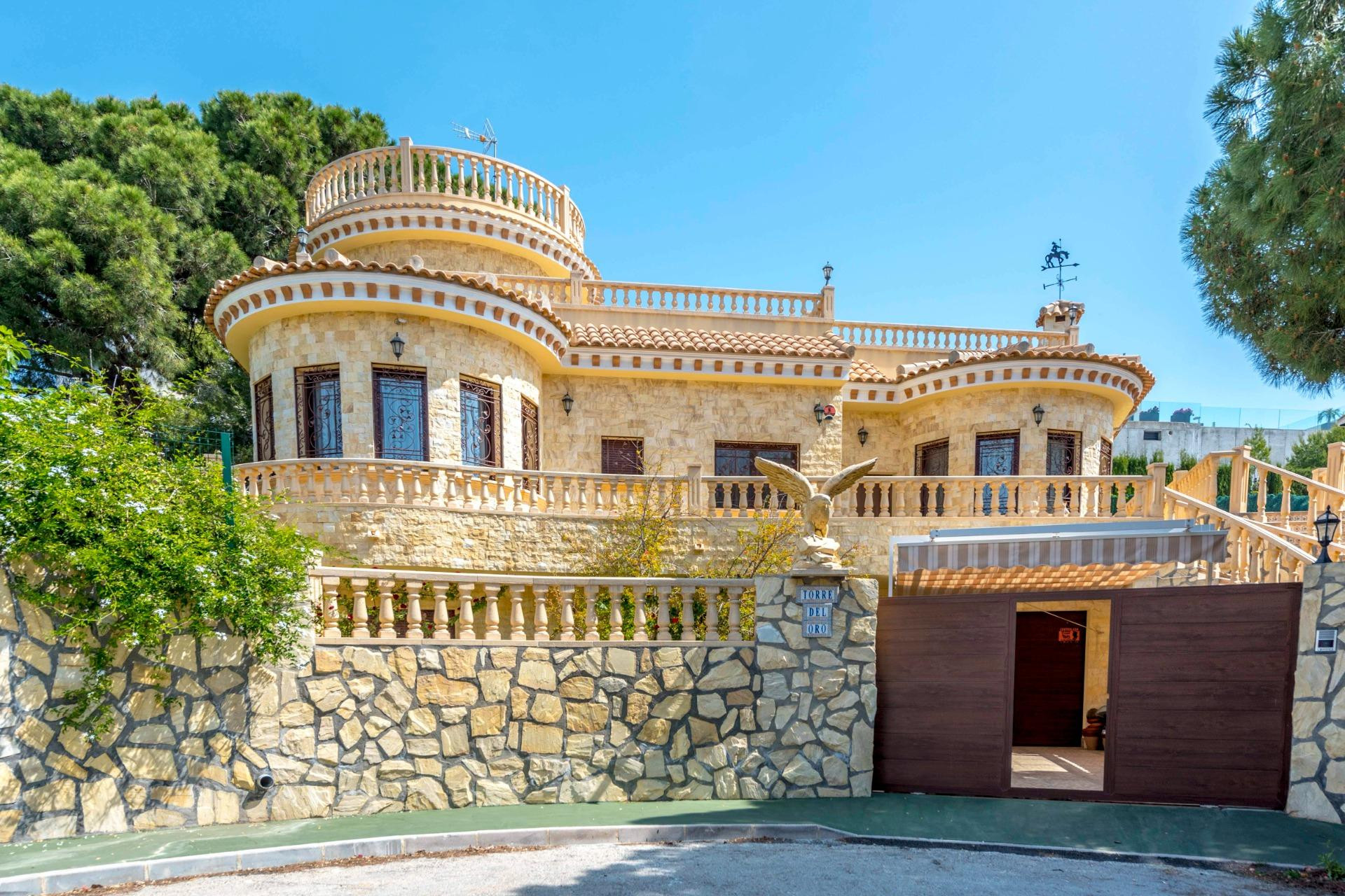 Resale - Villa - Orihuela Costa - Campoamor