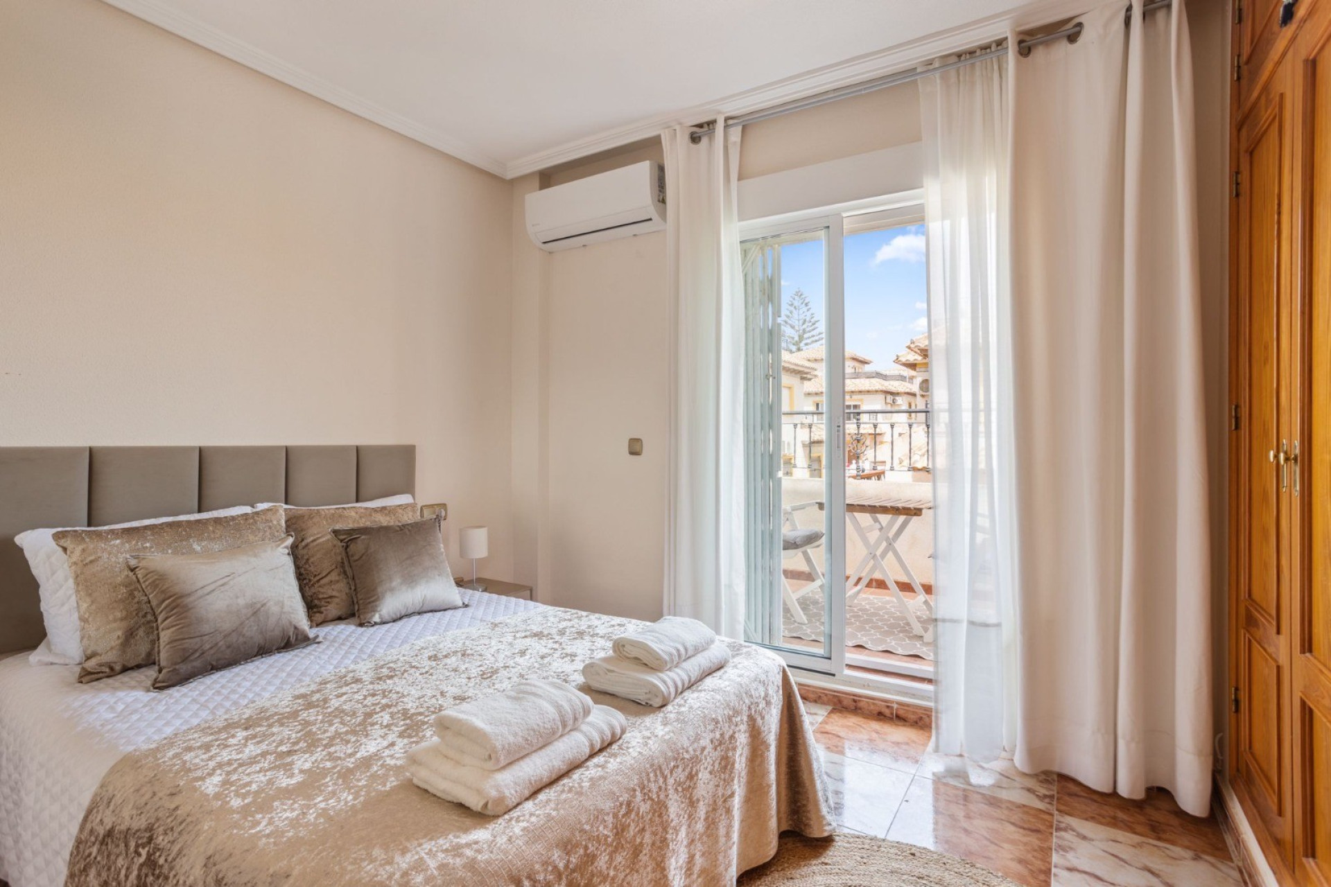 Resale - Villa - Orihuela Costa - La Regia
