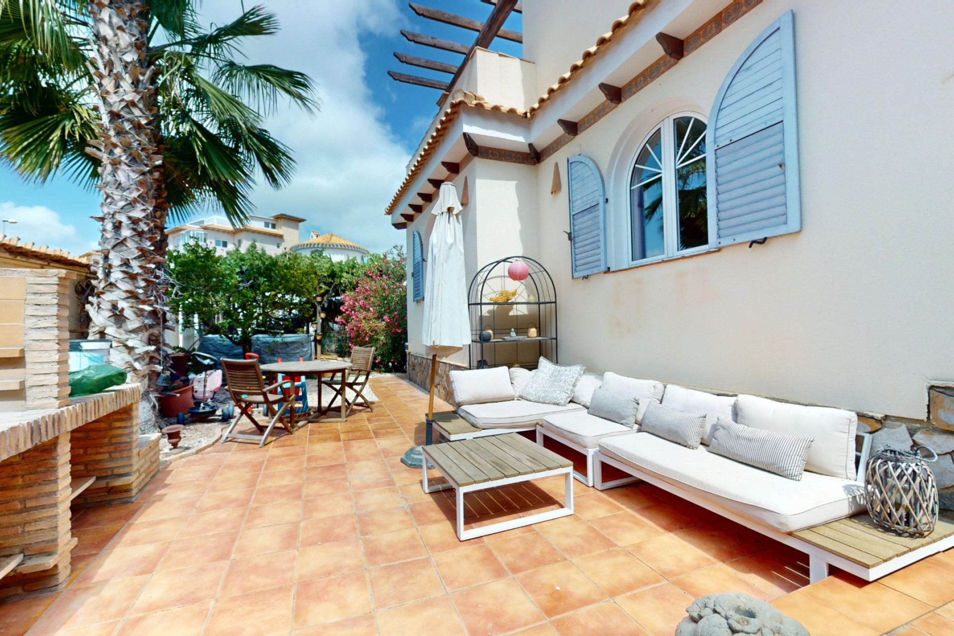 Resale - Villa - Orihuela Costa - La Zenia