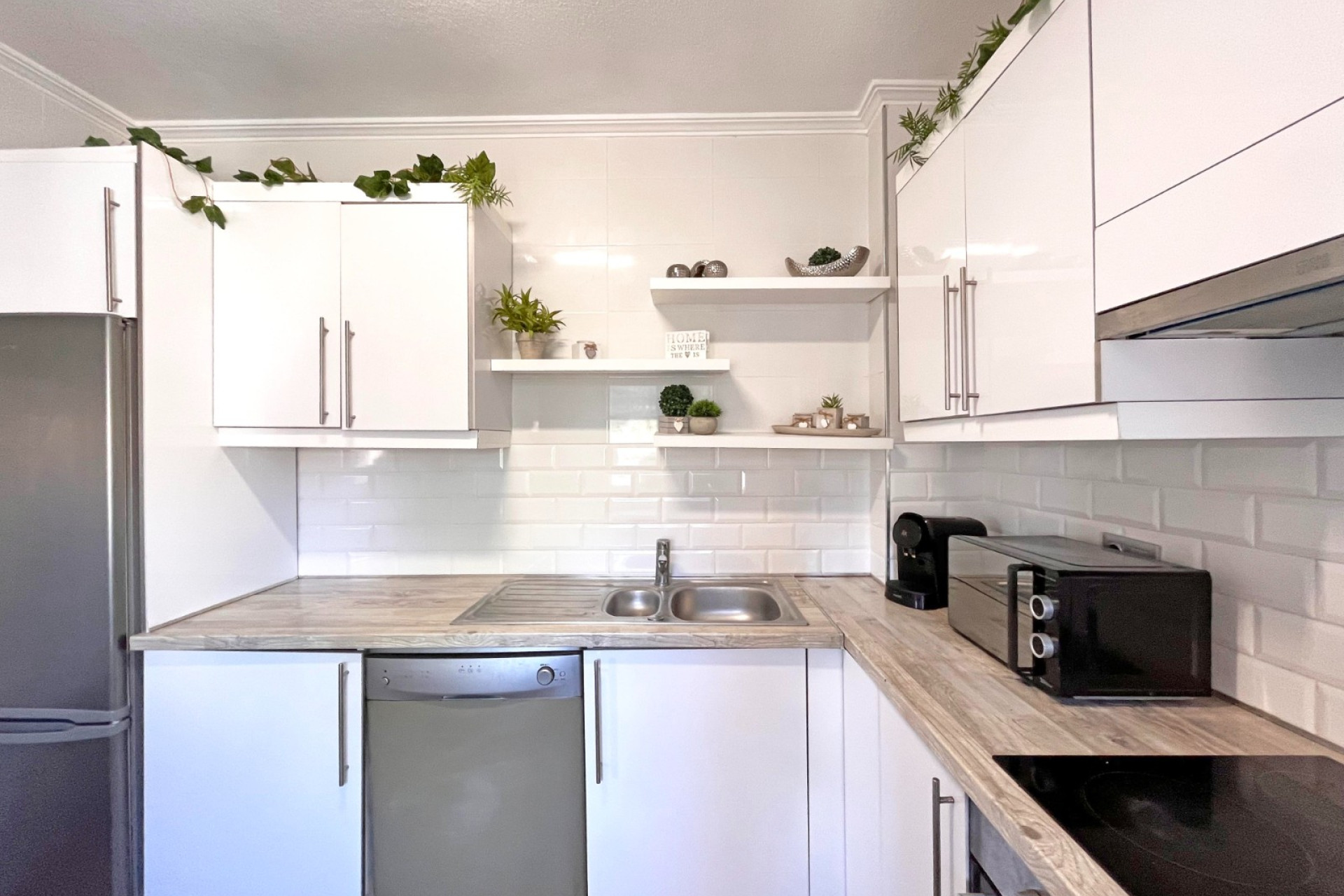 Resale - Villa - Orihuela Costa - La Zenia