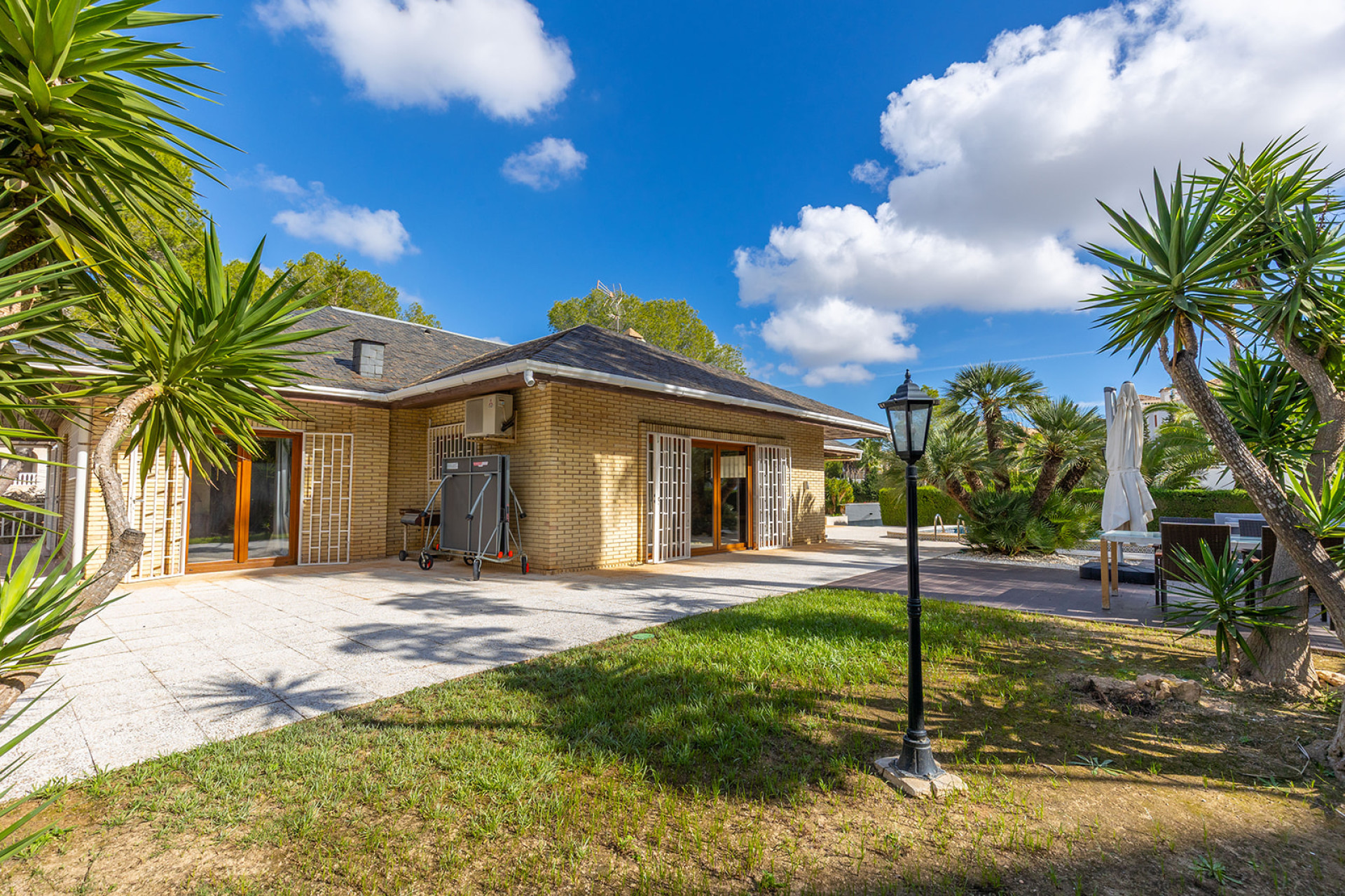 Resale - Villa - Orihuela Costa - Las Filipinas